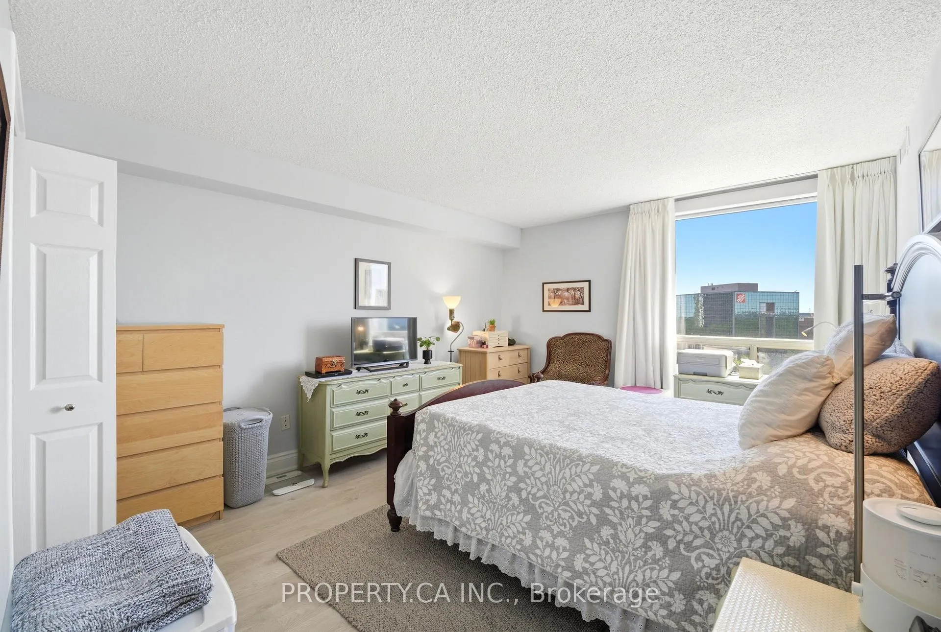 Photo 25 of Unit 1108, 7 Concorde Place, North York, Banbury-Don Mills — HOMEH