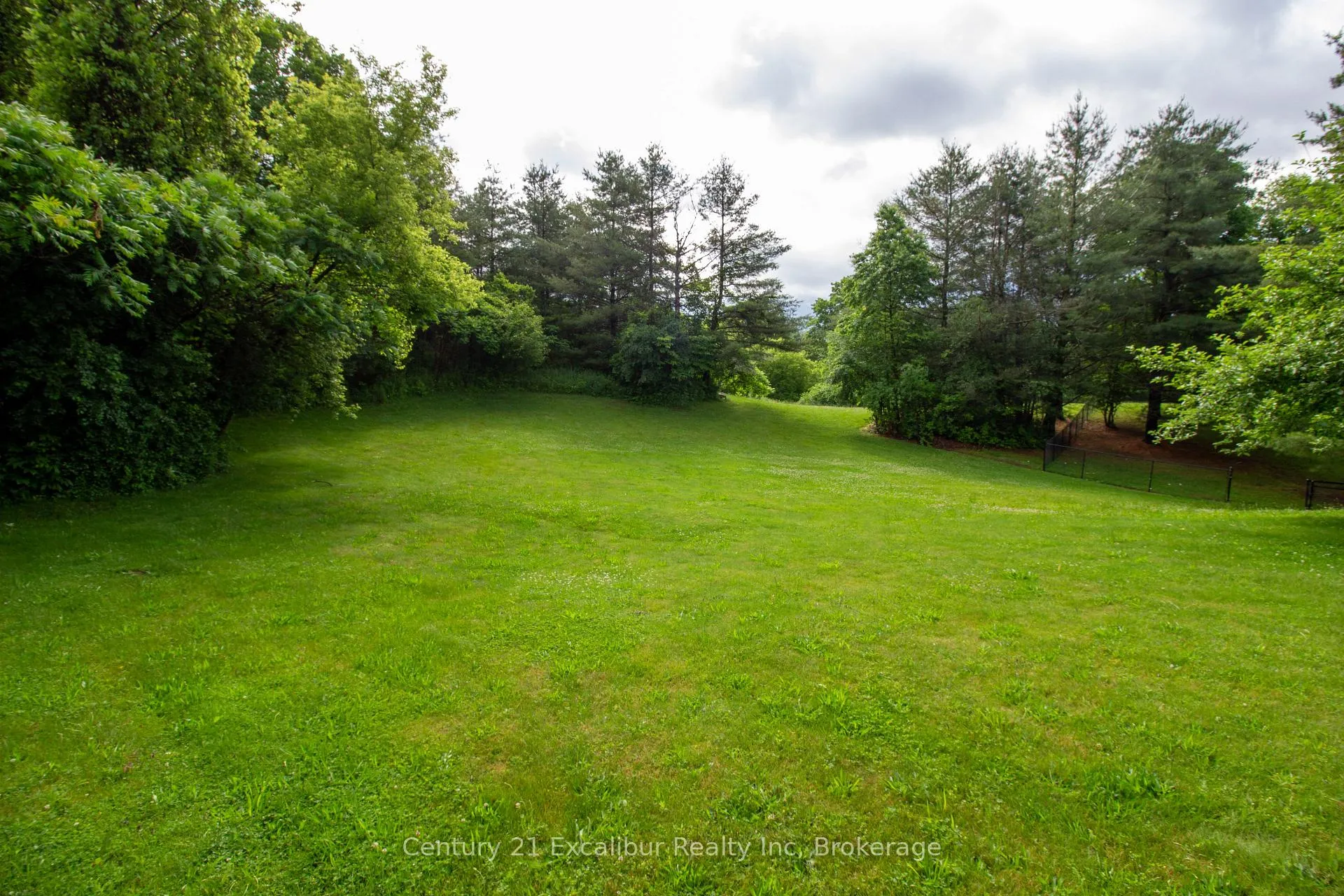 Photo 1 of Wellington Road 36, Puslinch, Morriston — HOMEH