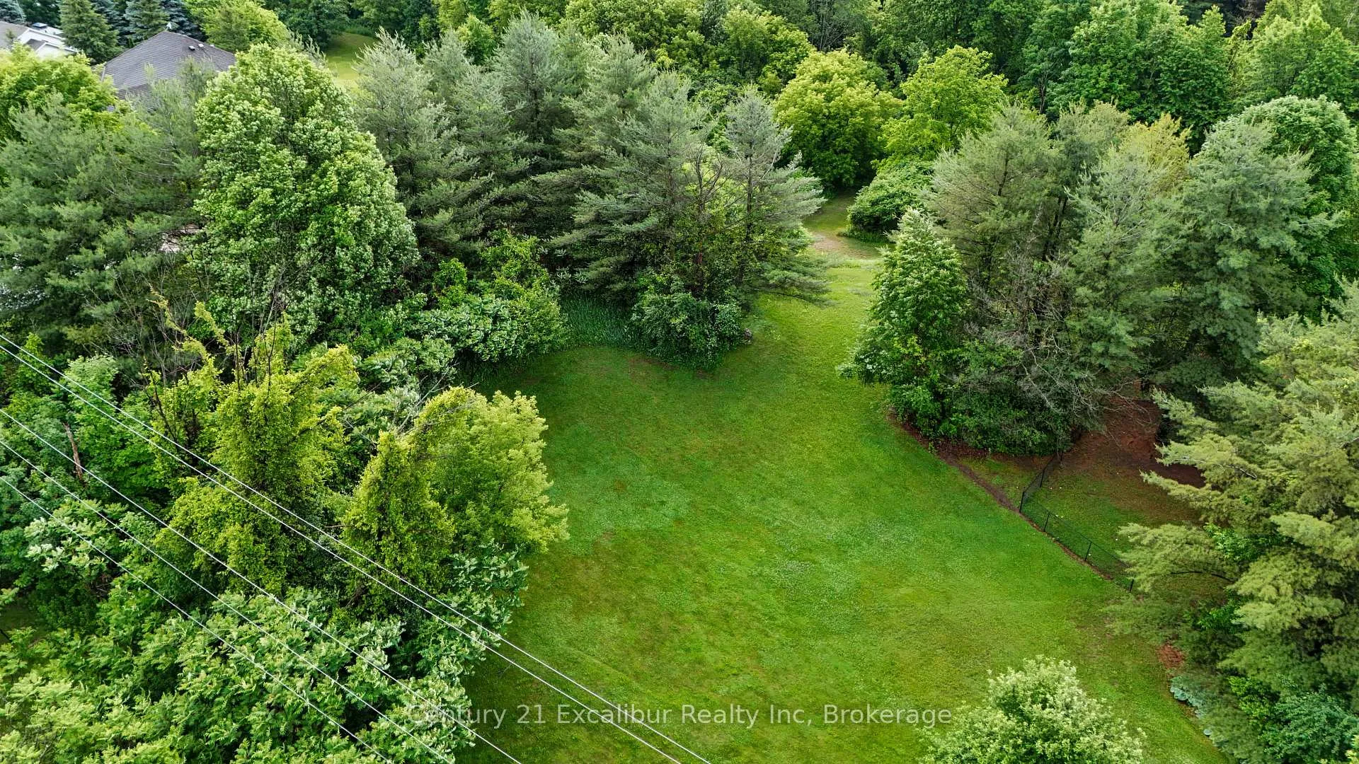Photo 6 of Wellington Road 36, Puslinch, Morriston — HOMEH