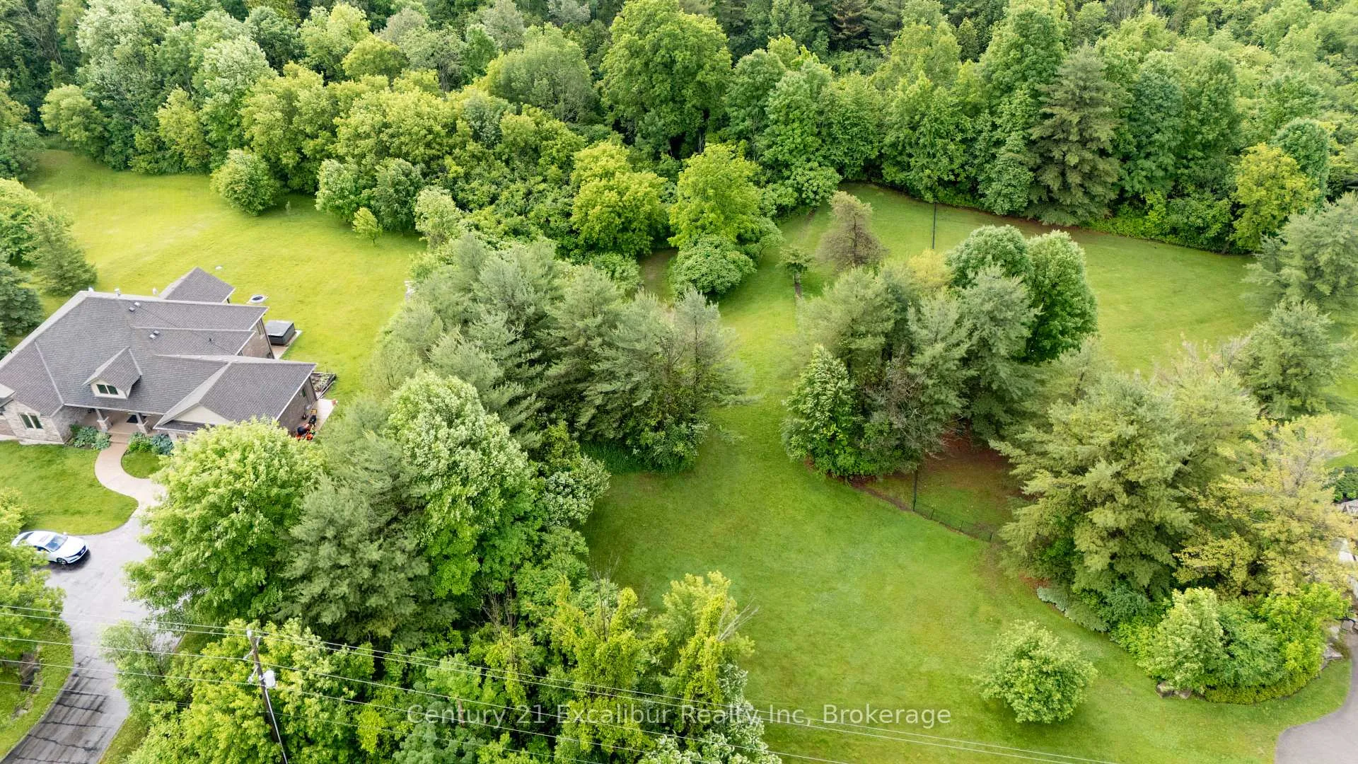 Photo 7 of Wellington Road 36, Puslinch, Morriston — HOMEH