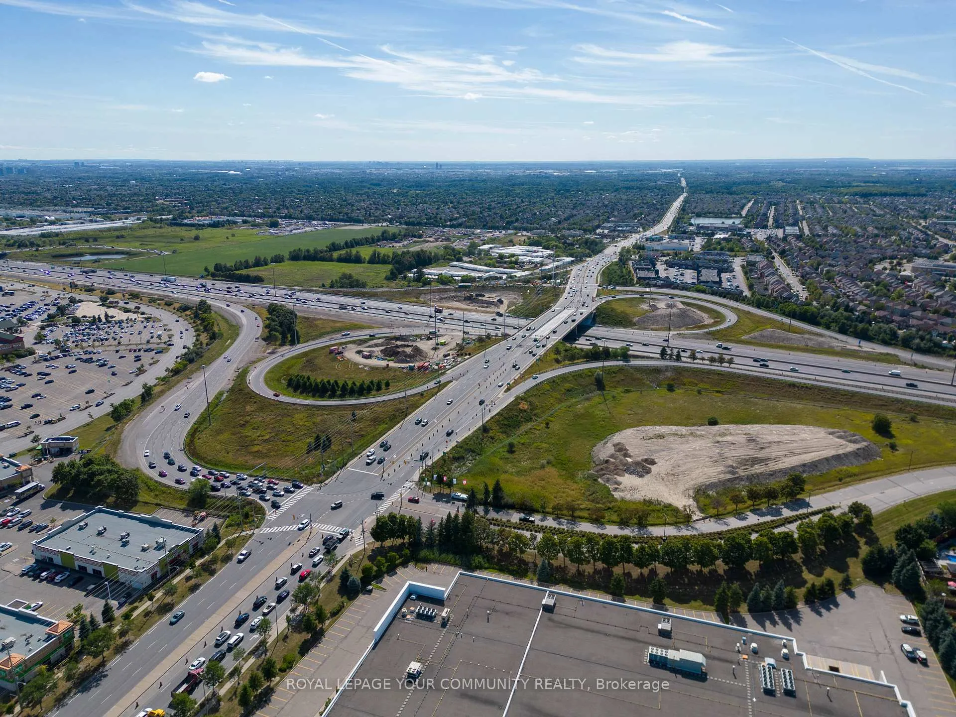 Photo 41 of 57 Deepsprings Crescent, Vaughan, Vellore Village — HOMEH