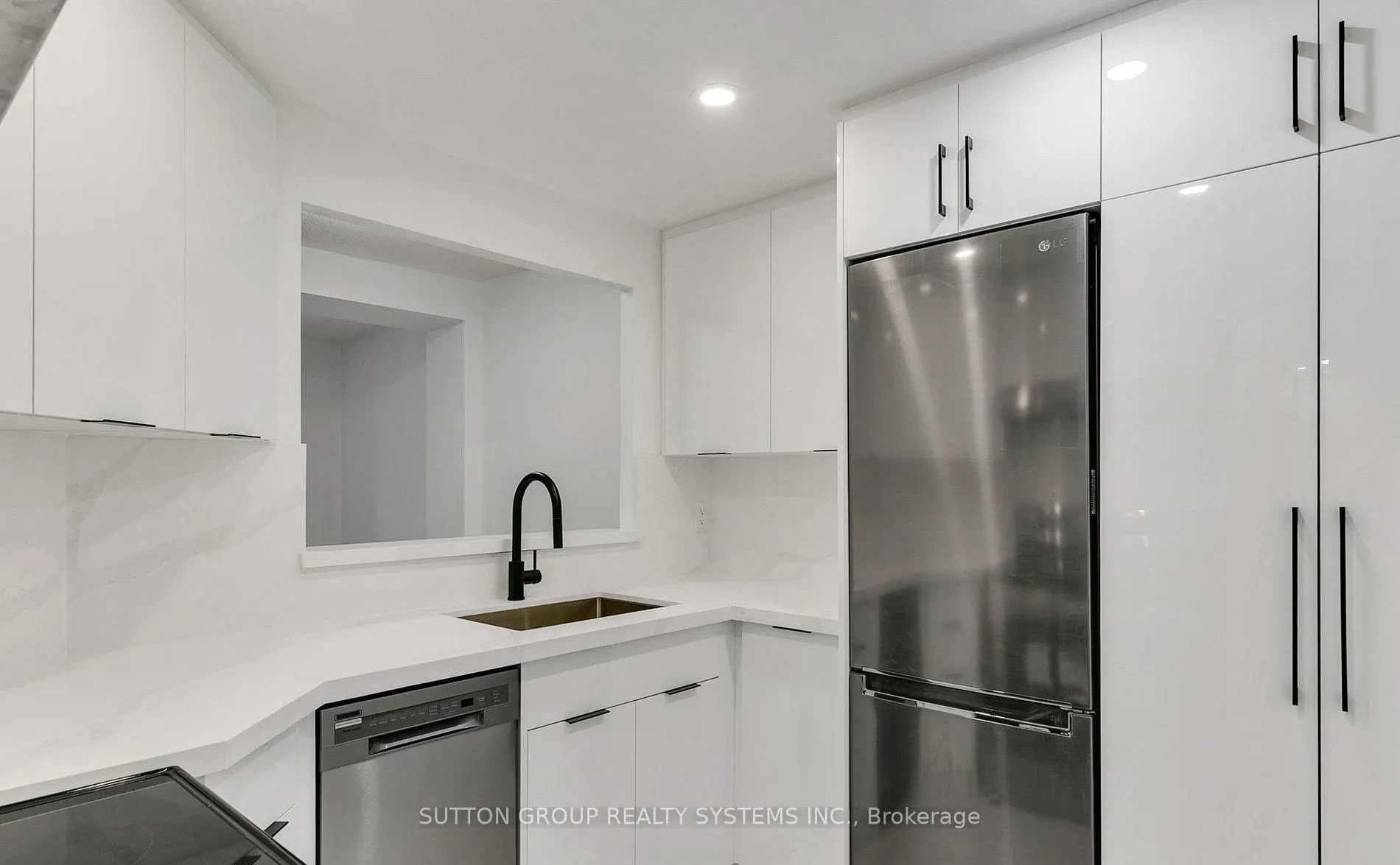 Photo 7 of Unit 205, 88 Charles Street E, Toronto, Church-Yonge Corridor — HOMEH