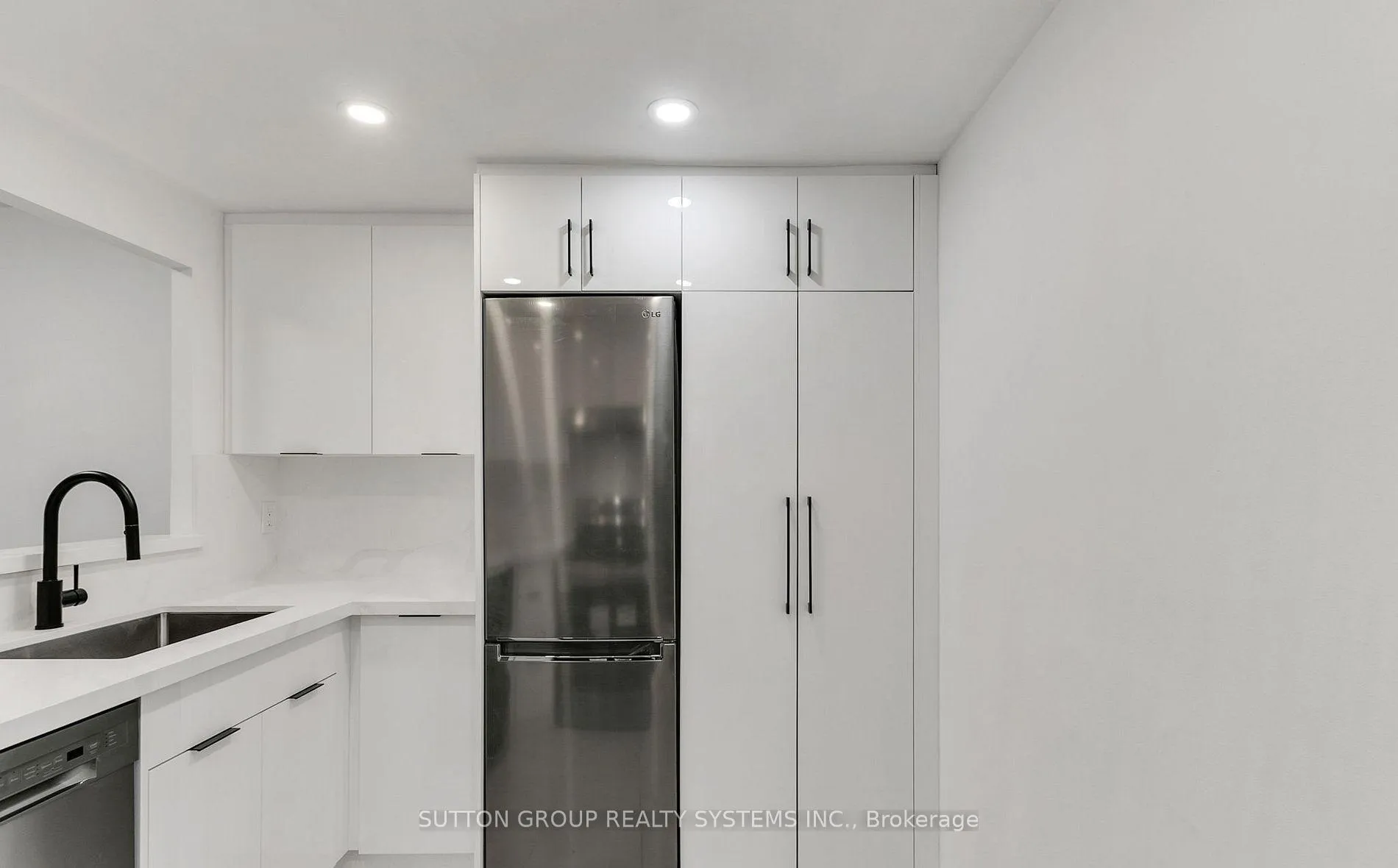 Photo 8 of Unit 205, 88 Charles Street E, Toronto, Church-Yonge Corridor — HOMEH