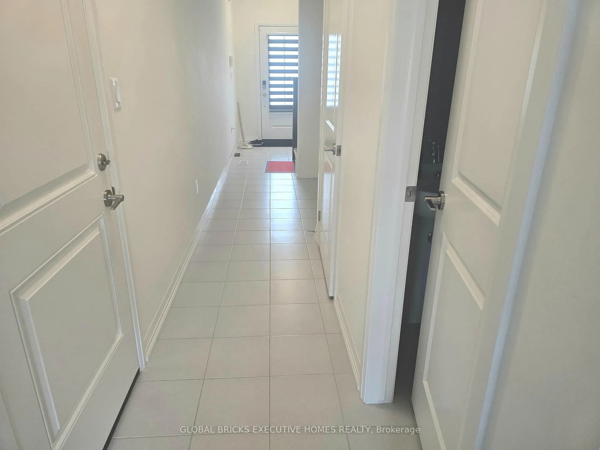 Photo 16 of 31 Saffron Way, Pelham, Fonthill — HOMEH