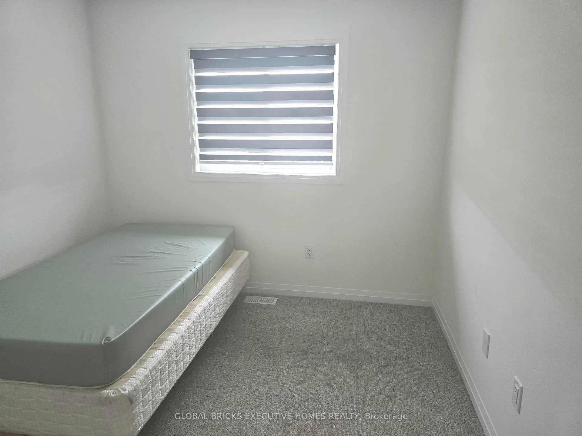 Photo 35 of 31 Saffron Way, Pelham, Fonthill — HOMEH