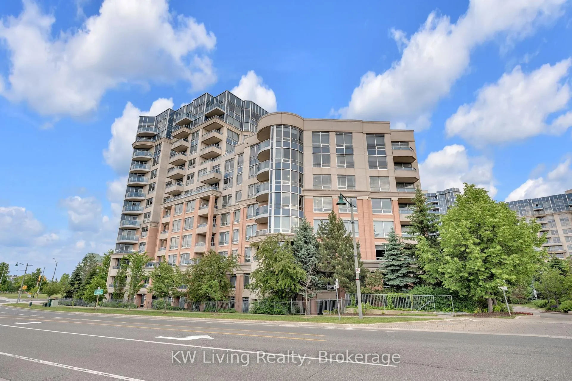 Photo 1 of Unit 1232, 33 Cox Boulevard, Markham, Unionville — HOMEH