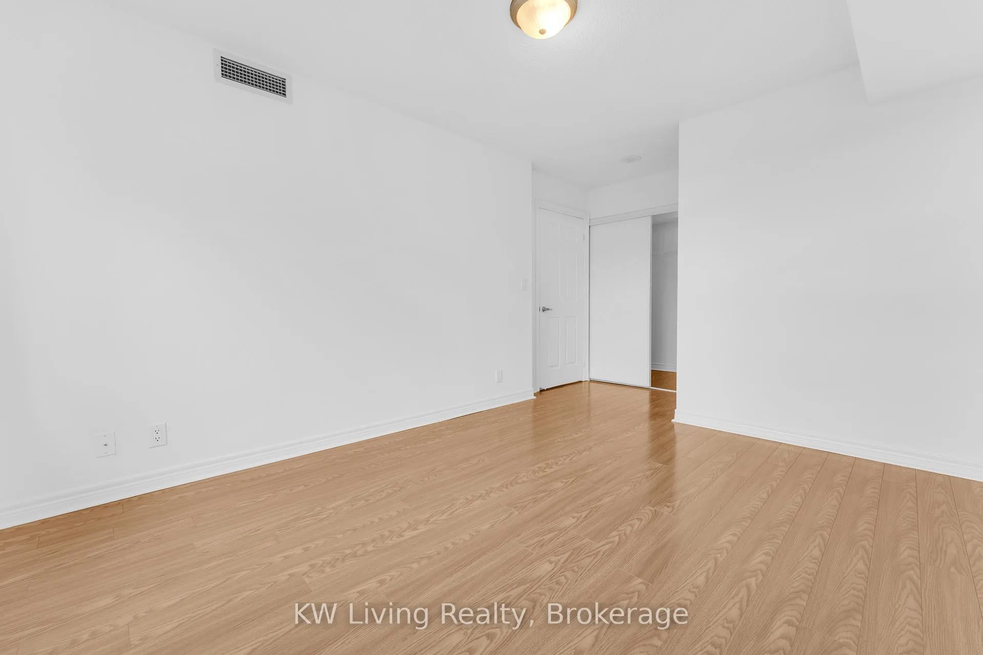 Photo 18 of Unit 1232, 33 Cox Boulevard, Markham, Unionville — HOMEH