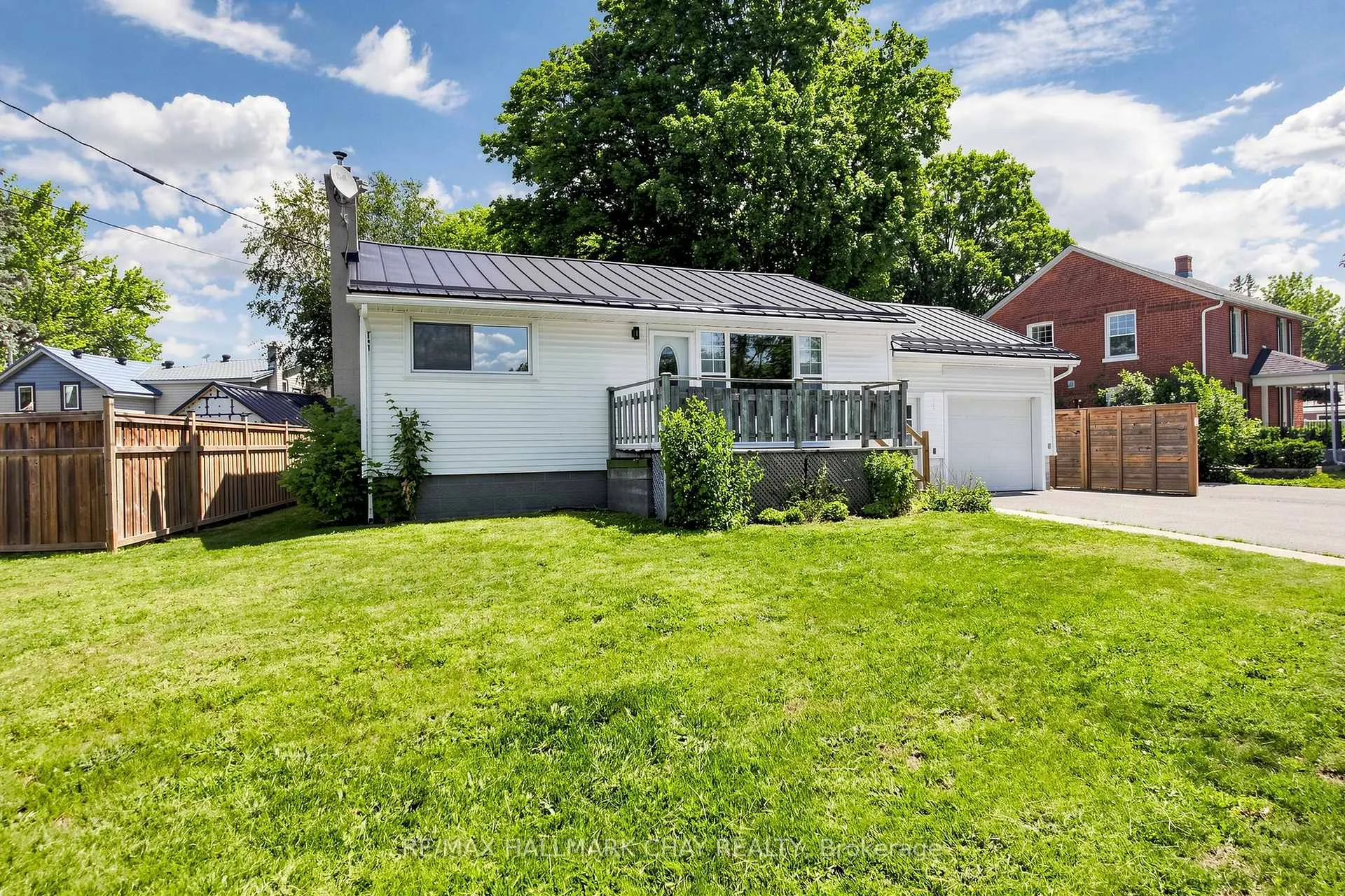 Photo 1 of 202 Cherry Street, Clearview, Stayner — HOMEH