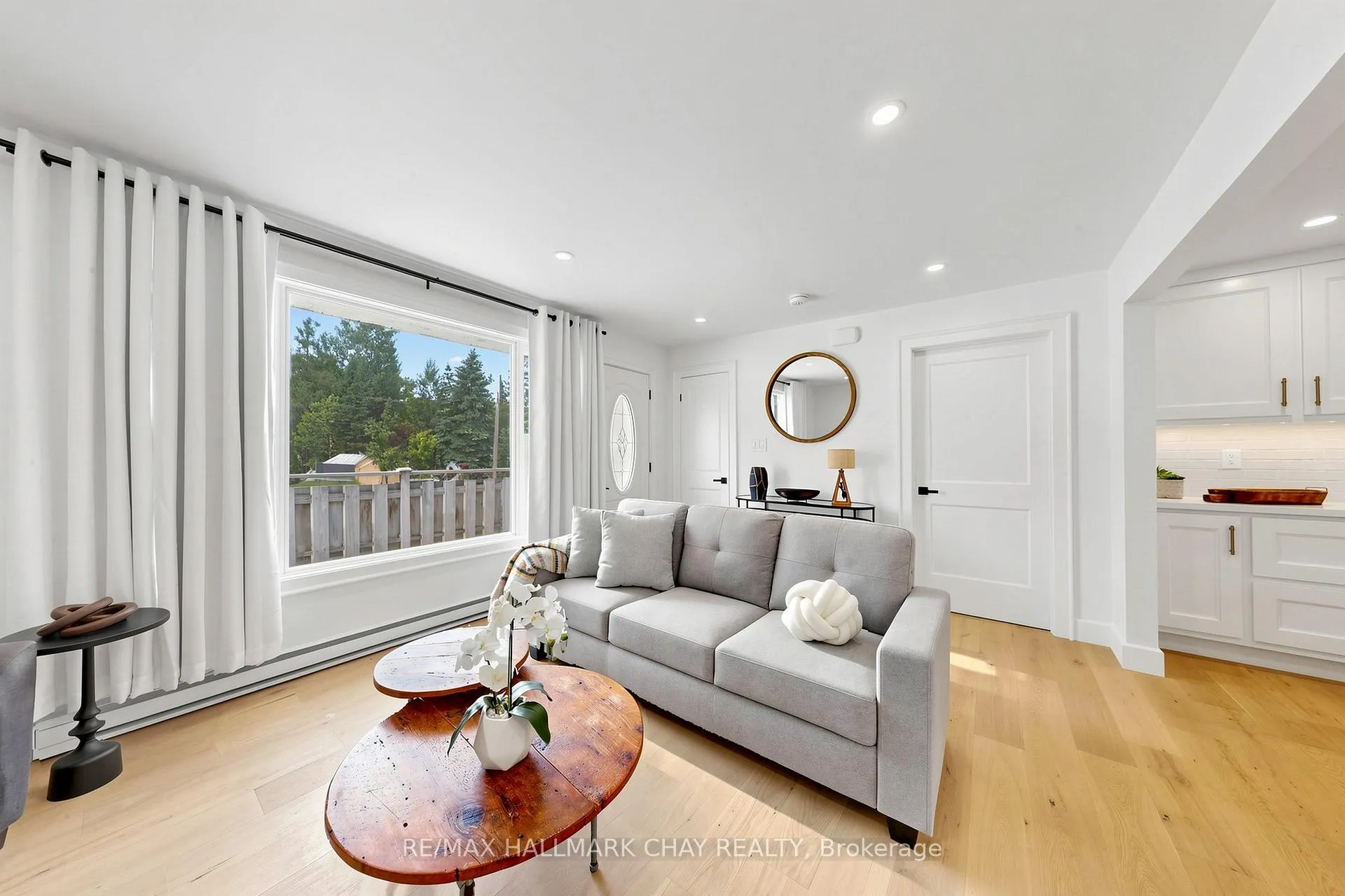 Photo 6 of 202 Cherry Street, Clearview, Stayner — HOMEH