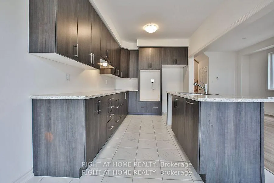 Photo 9 of 22 Povey Road, Centre Wellington, Fergus — HOMEH