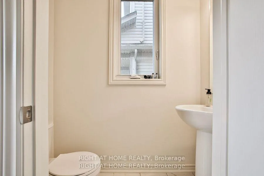 Photo 44 of 22 Povey Road, Centre Wellington, Fergus — HOMEH