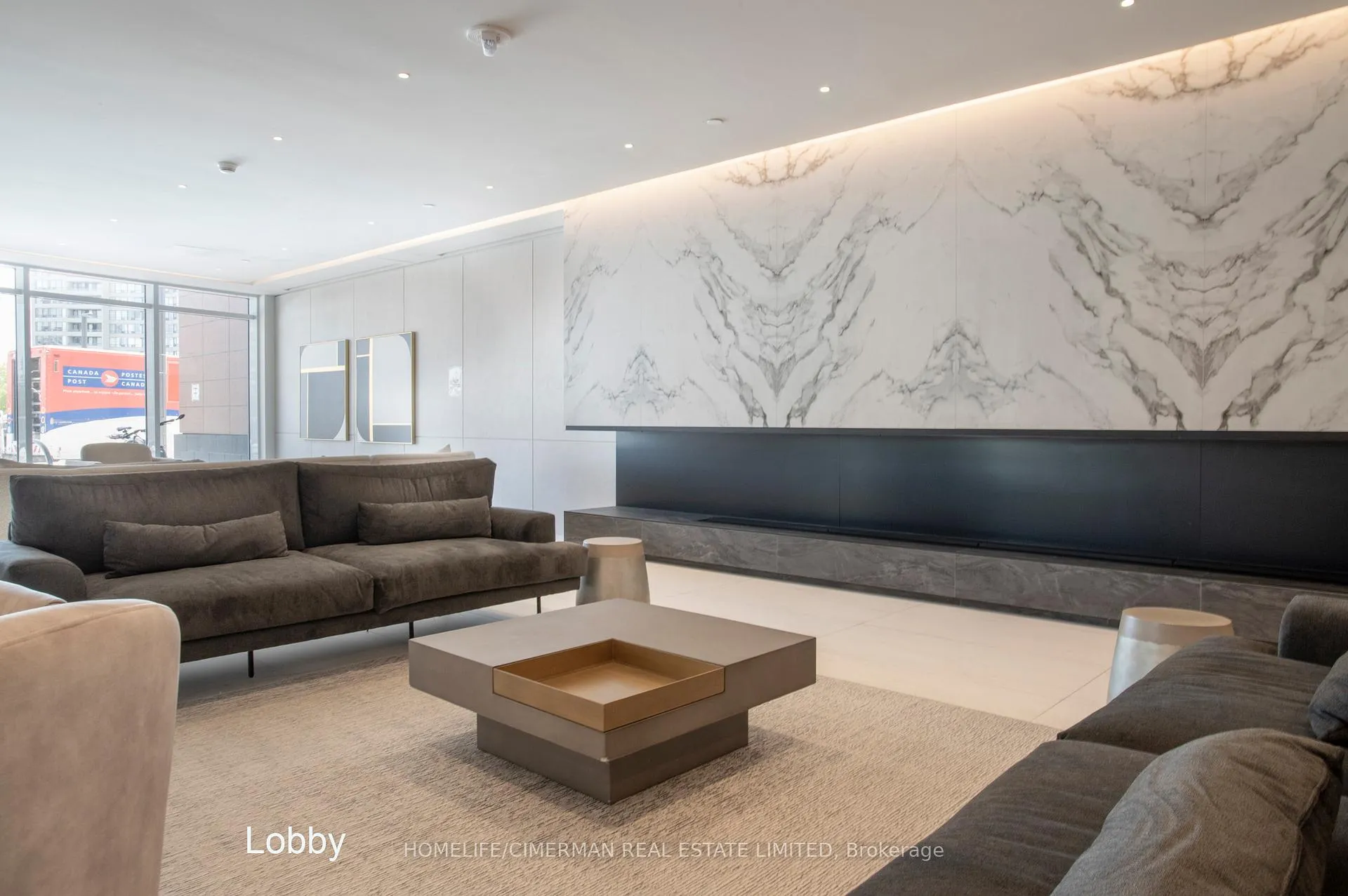 Photo 3 of Unit Suite A - 2008, 30 Upper Mall Way, Vaughan, Brownridge — HOMEH