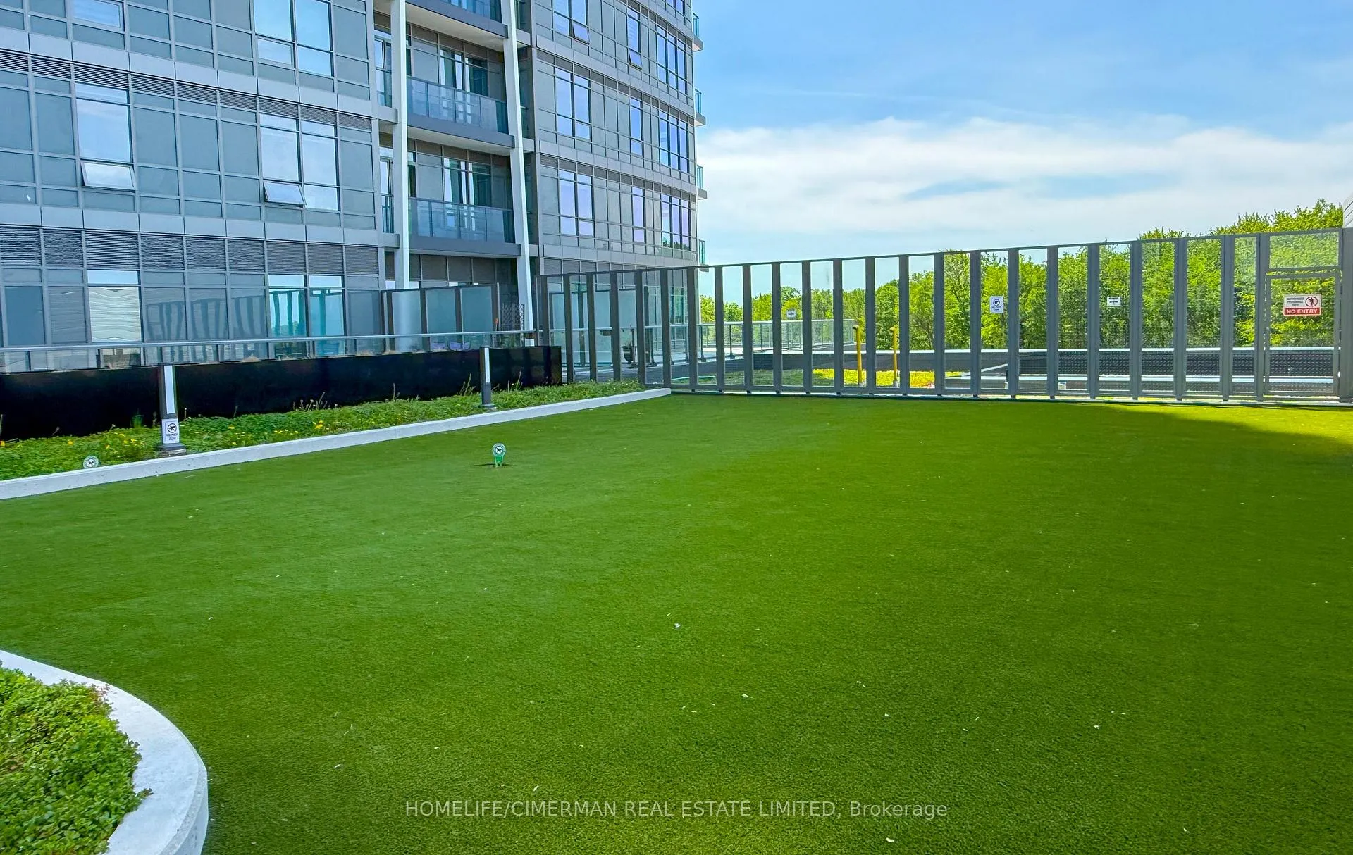 Photo 37 of Unit Suite A - 2008, 30 Upper Mall Way, Vaughan, Brownridge — HOMEH
