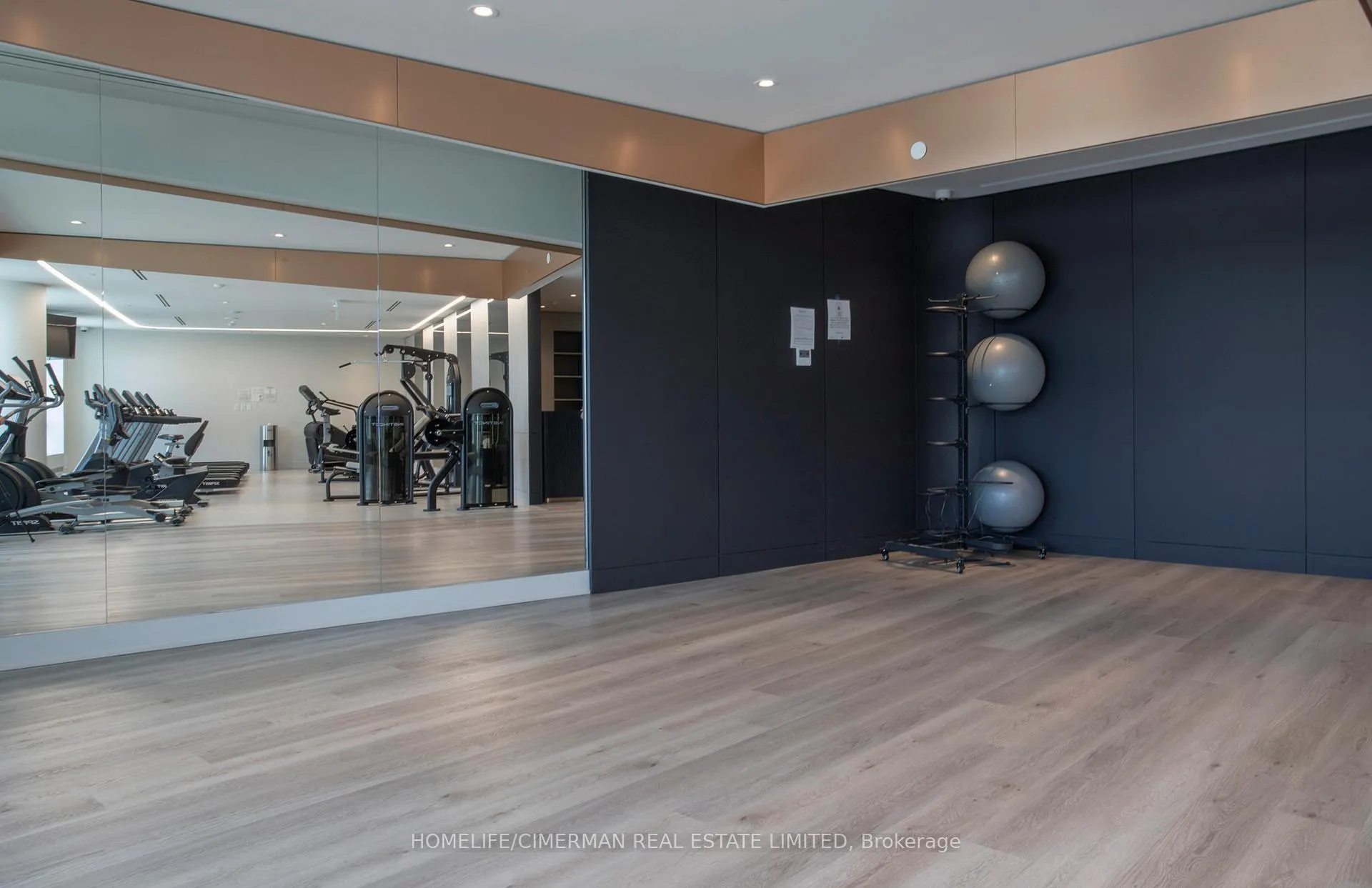 Photo 40 of Unit Suite A - 2008, 30 Upper Mall Way, Vaughan, Brownridge — HOMEH