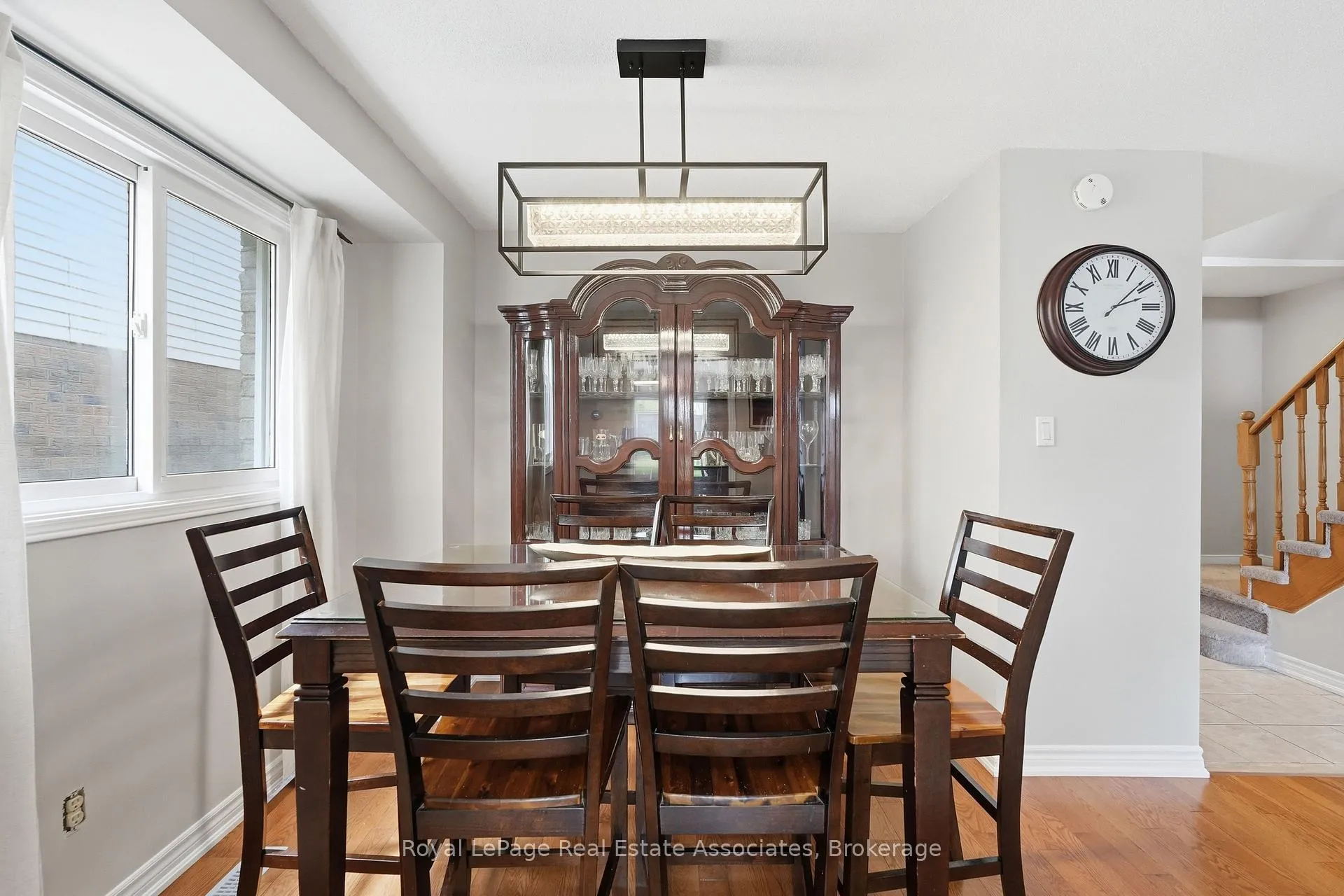 Photo 11 of 8 Sparrow Court, Brampton, Fletcher's Creek South — HOMEH
