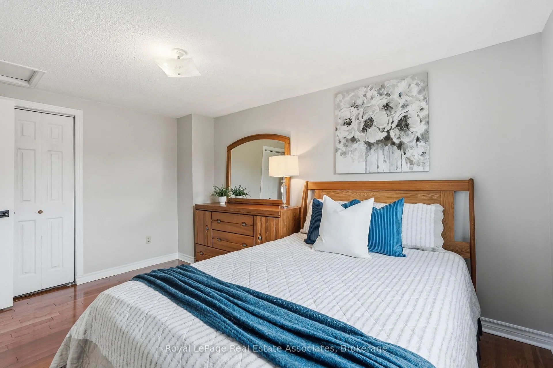Photo 25 of 8 Sparrow Court, Brampton, Fletcher's Creek South — HOMEH
