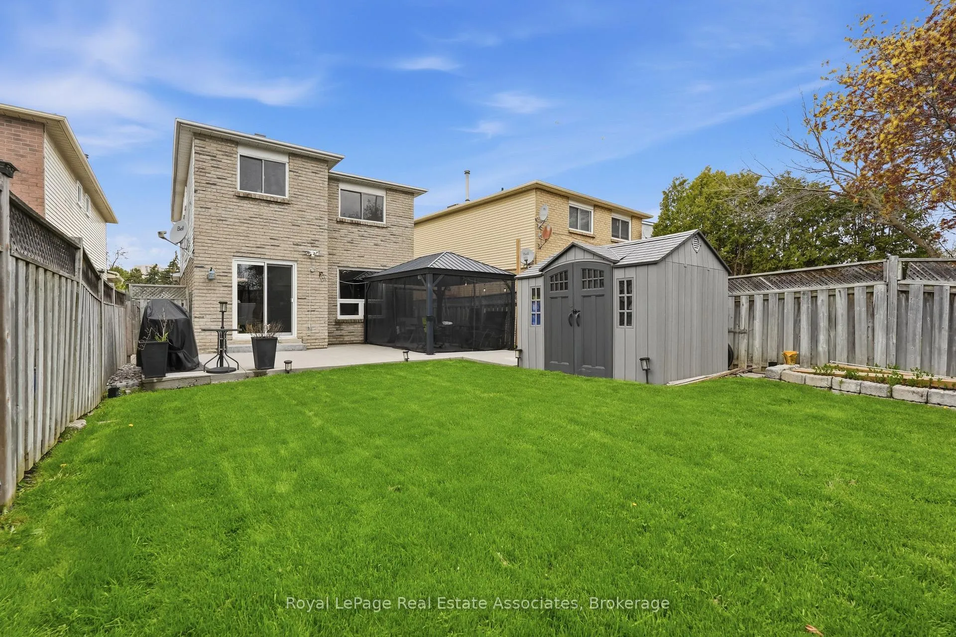 Photo 42 of 8 Sparrow Court, Brampton, Fletcher's Creek South — HOMEH