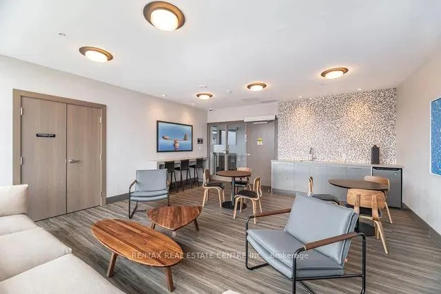 Photo 10 of Unit 3015, 75 James Street S, Hamilton, Corktown — HOMEH