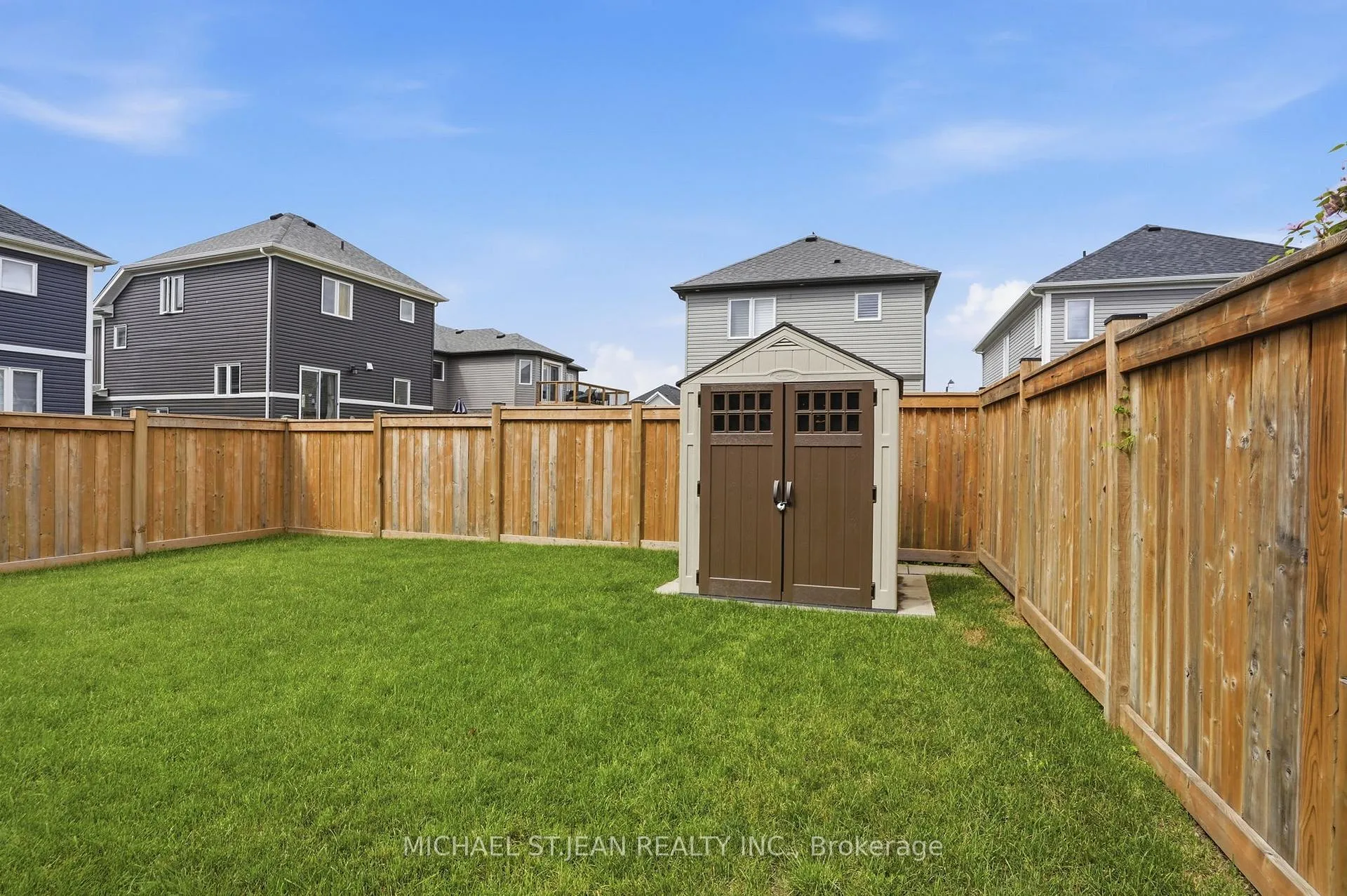 Photo 48 of 1 Bawcutt Crescent, Brant, Paris — HOMEH