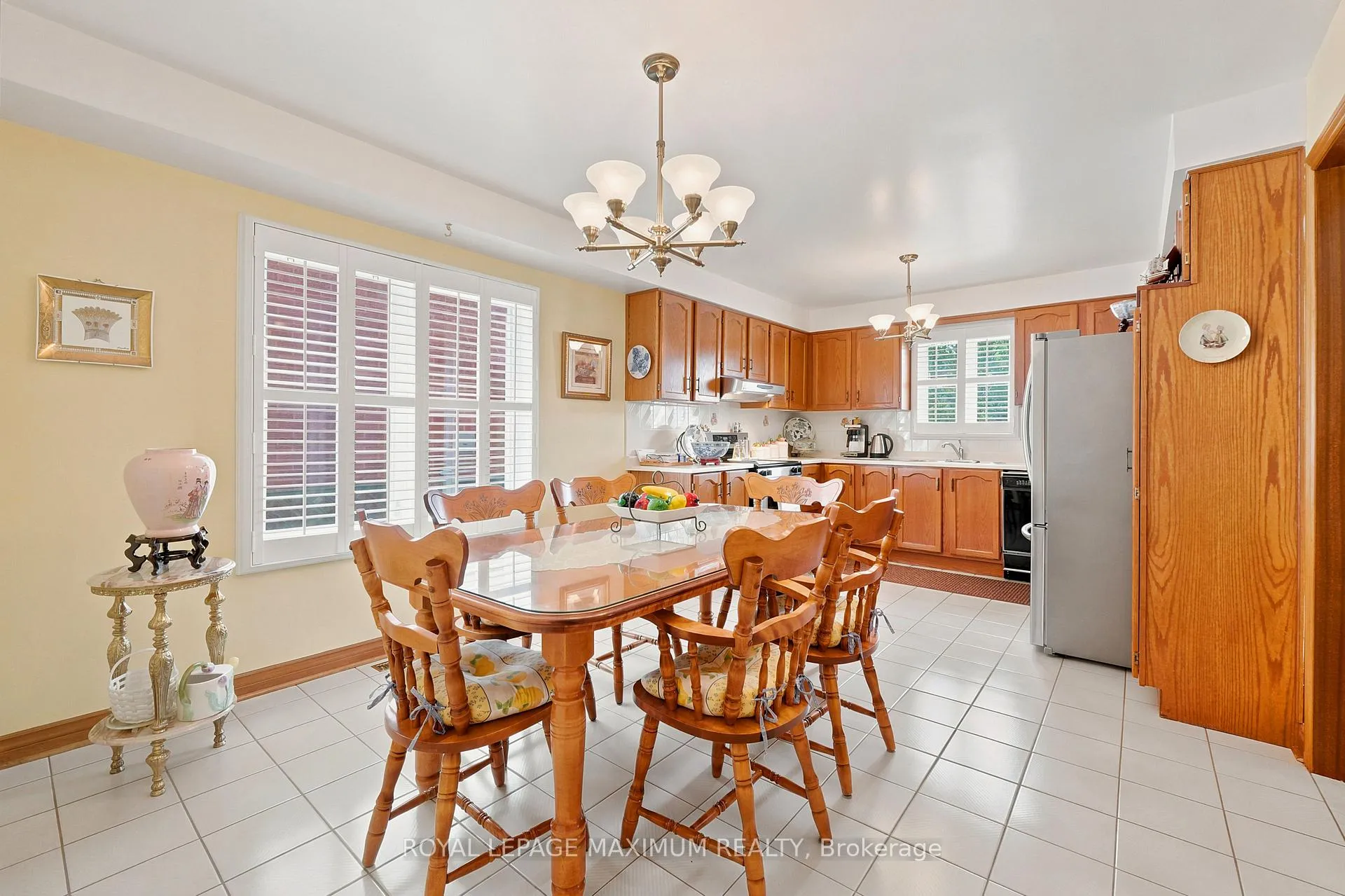 Photo 16 of 21 Diamond Street, Vaughan, West Woodbridge — HOMEH
