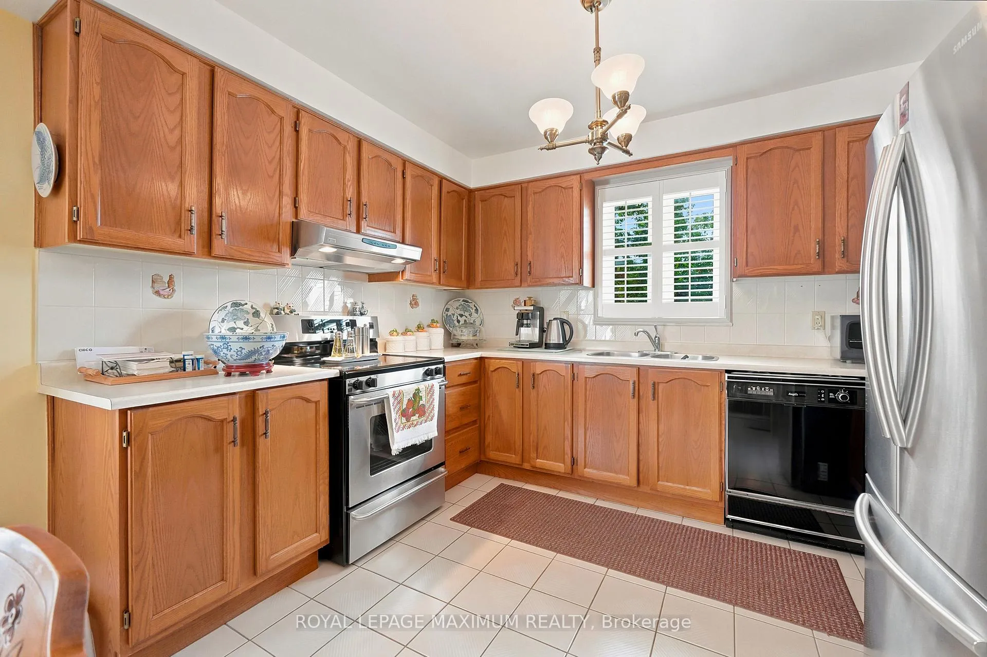 Photo 20 of 21 Diamond Street, Vaughan, West Woodbridge — HOMEH