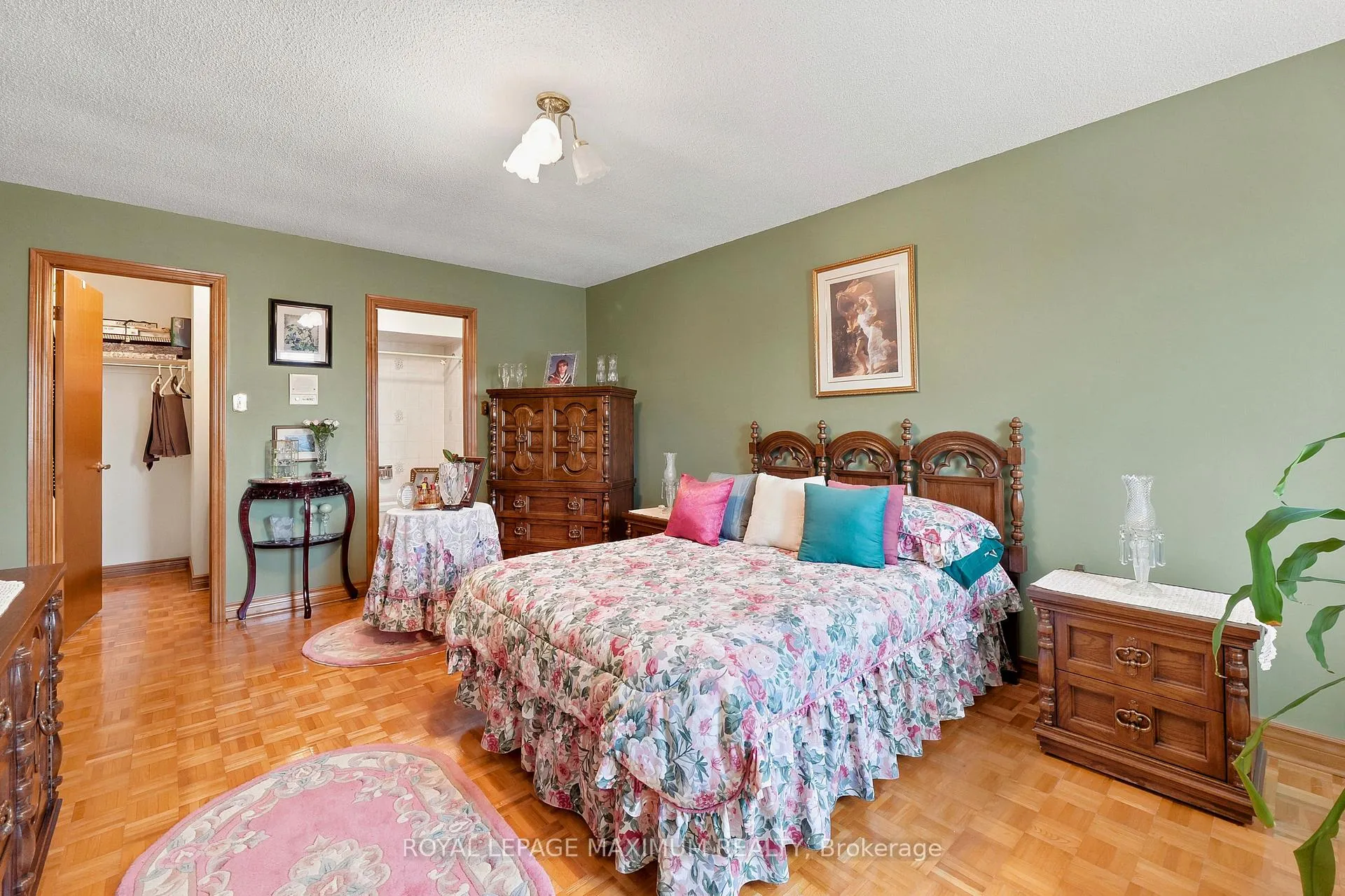 Photo 25 of 21 Diamond Street, Vaughan, West Woodbridge — HOMEH