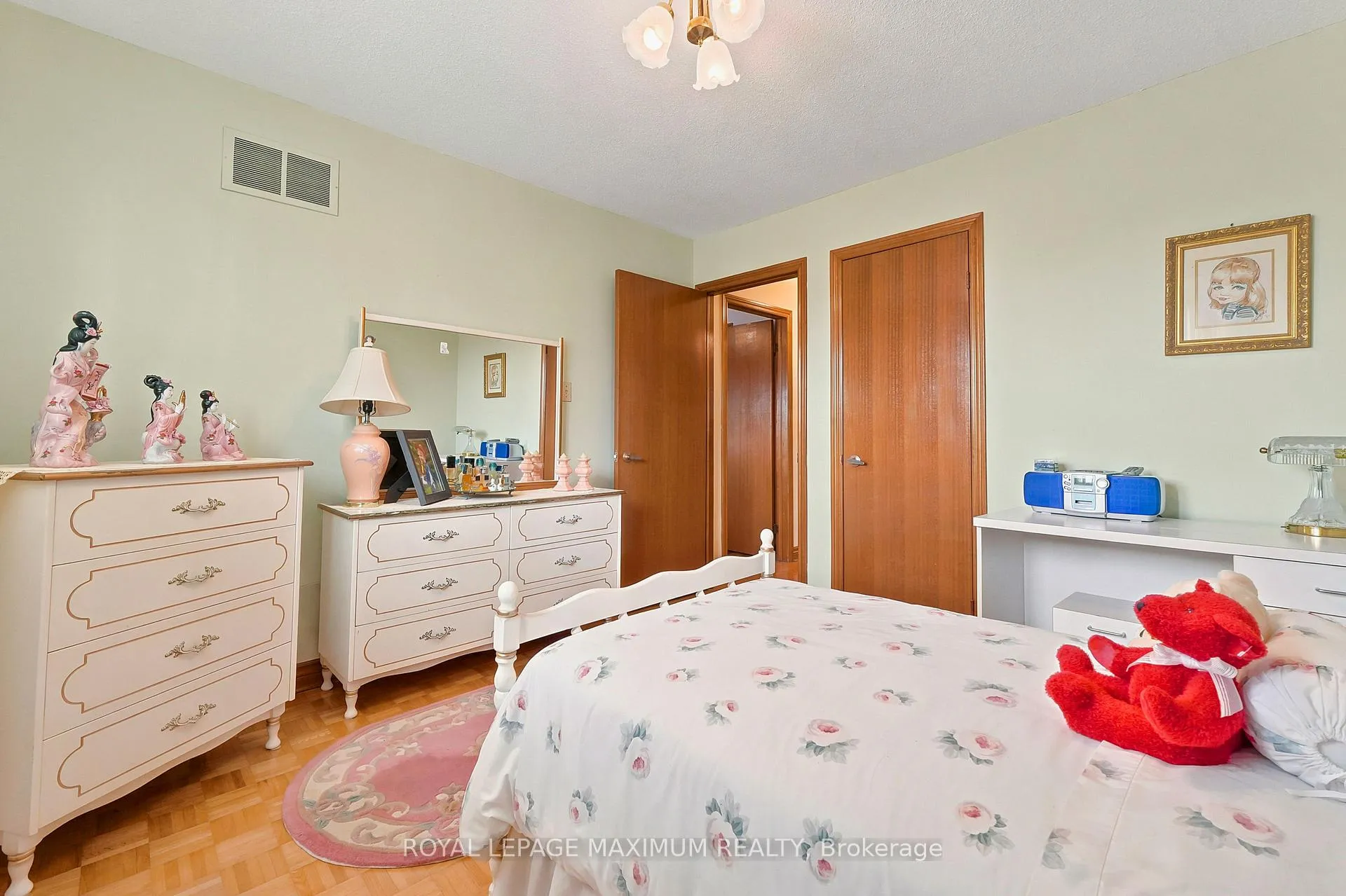Photo 28 of 21 Diamond Street, Vaughan, West Woodbridge — HOMEH