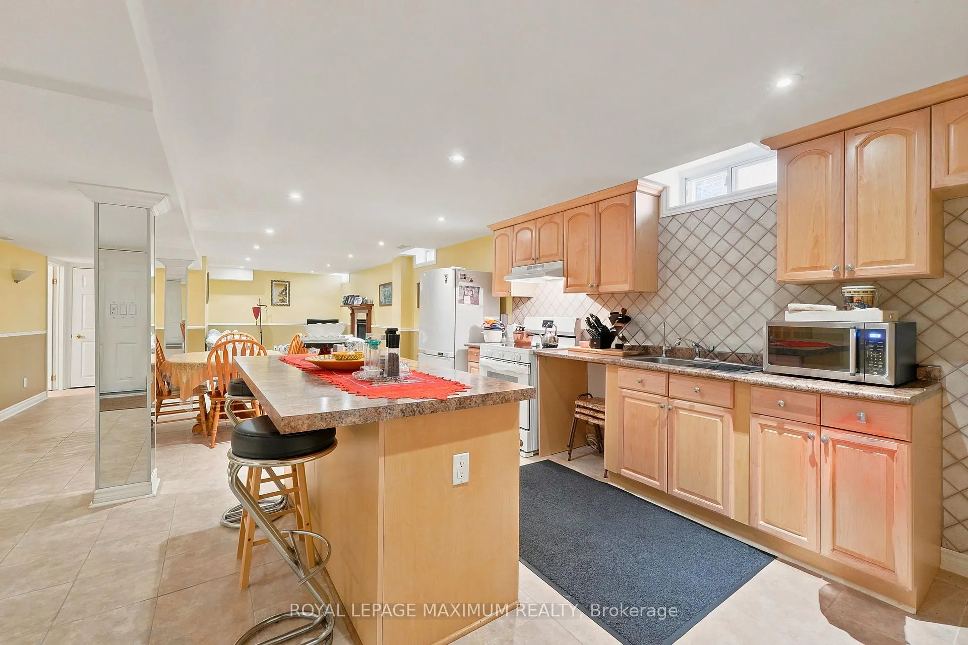 Photo 31 of 21 Diamond Street, Vaughan, West Woodbridge — HOMEH