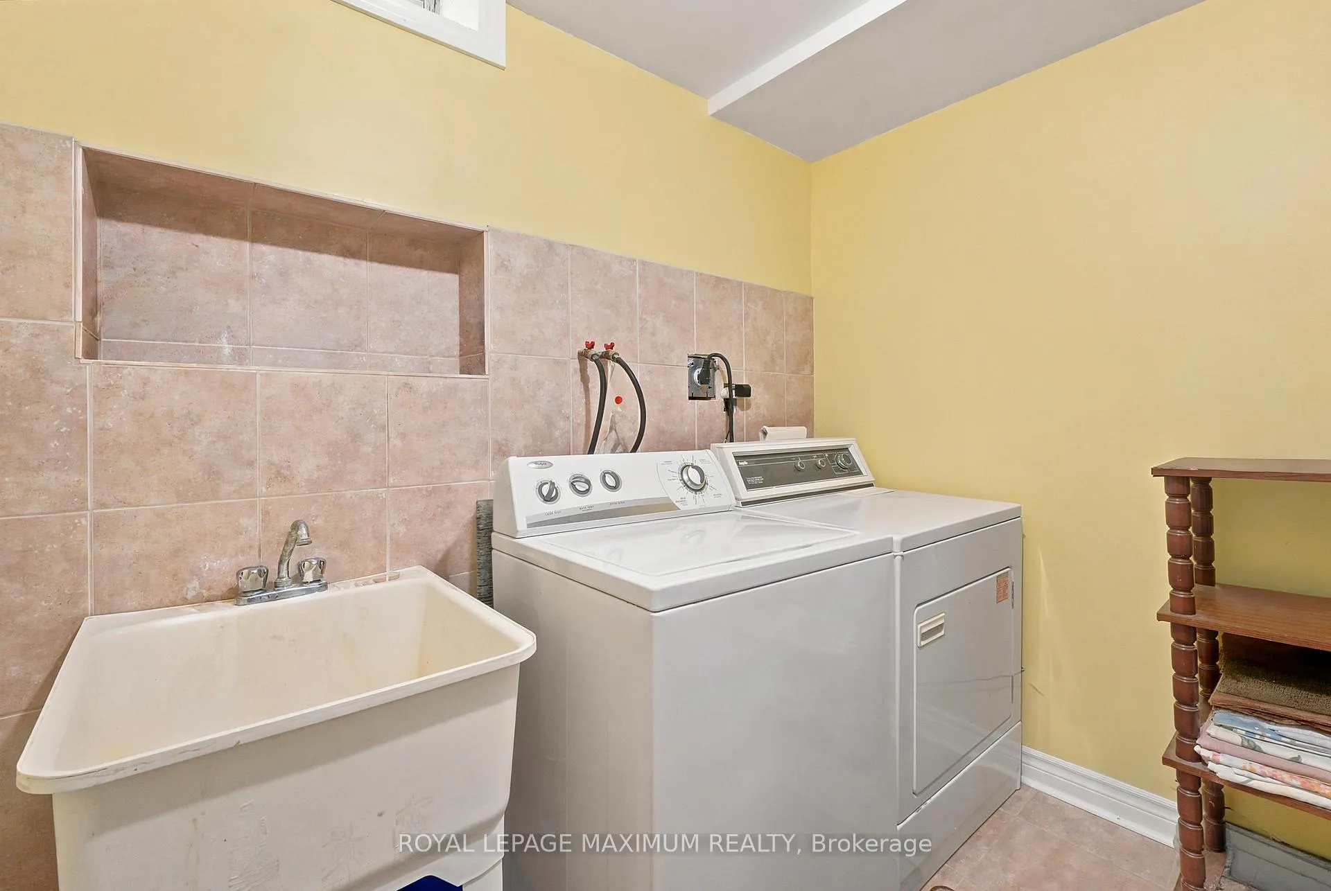 Photo 36 of 21 Diamond Street, Vaughan, West Woodbridge — HOMEH