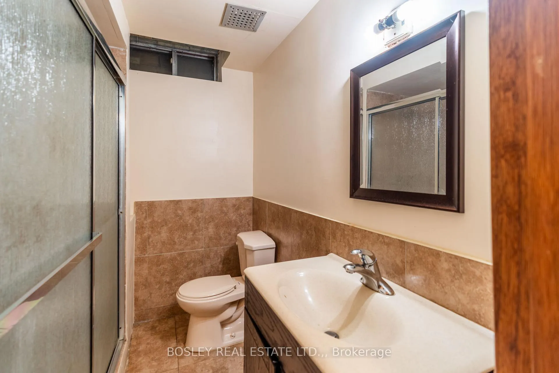 Photo 37 of 6 Floribunda Crescent, Brampton, Bramalea West Industrial — HOMEH