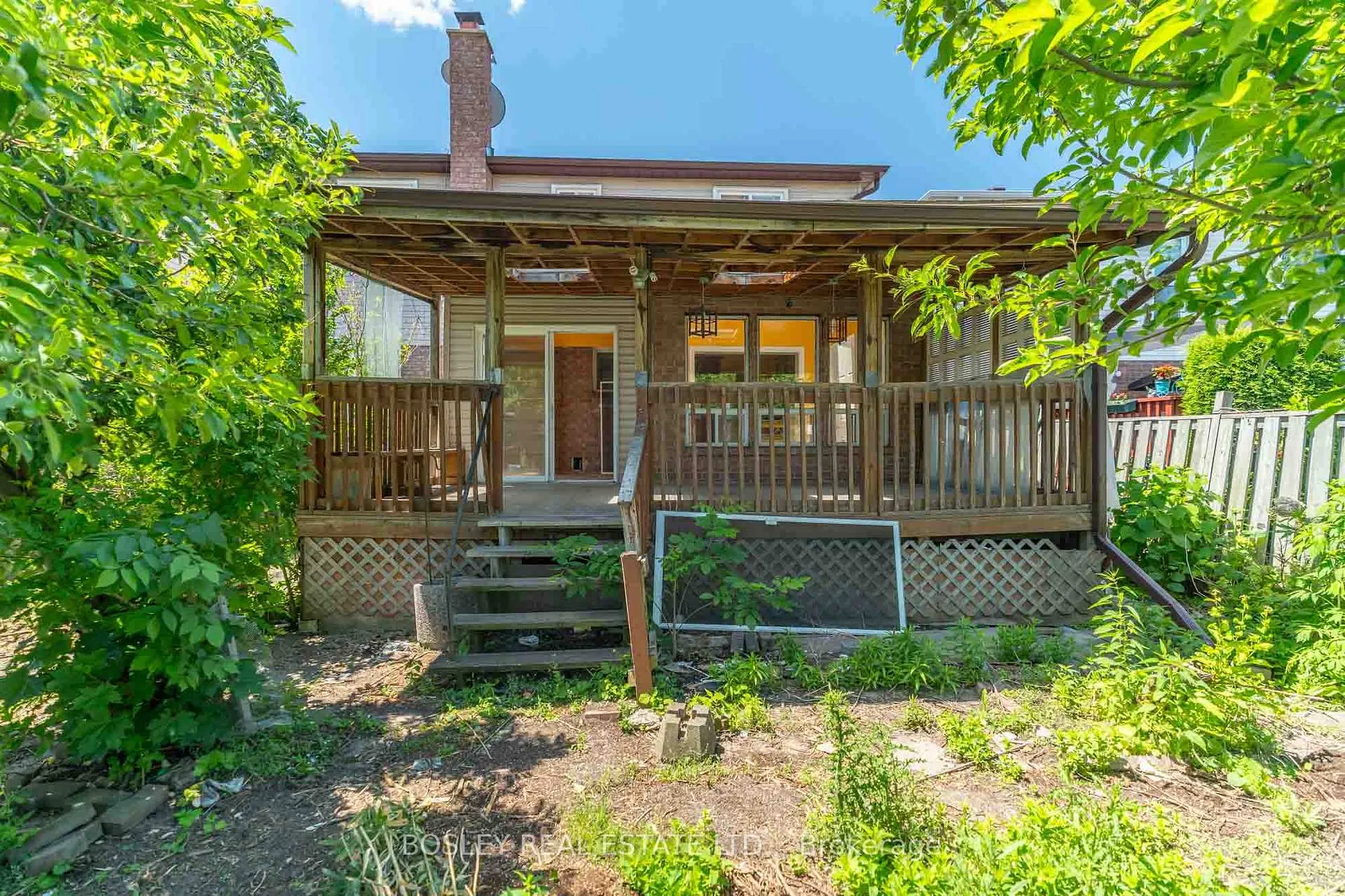 Photo 39 of 6 Floribunda Crescent, Brampton, Bramalea West Industrial — HOMEH