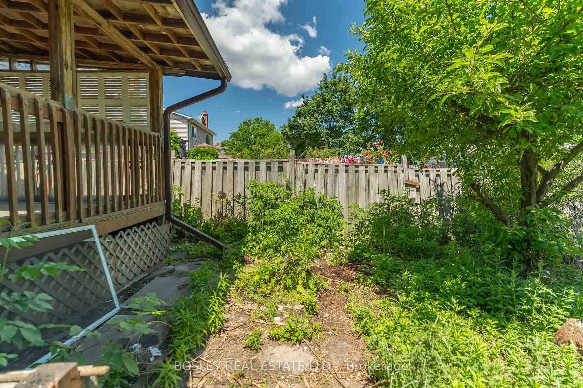 Photo 40 of 6 Floribunda Crescent, Brampton, Bramalea West Industrial — HOMEH