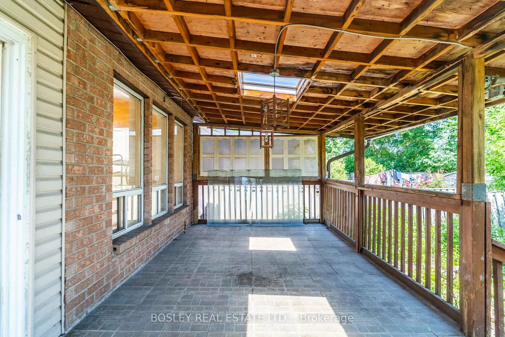 Photo 44 of 6 Floribunda Crescent, Brampton, Bramalea West Industrial — HOMEH
