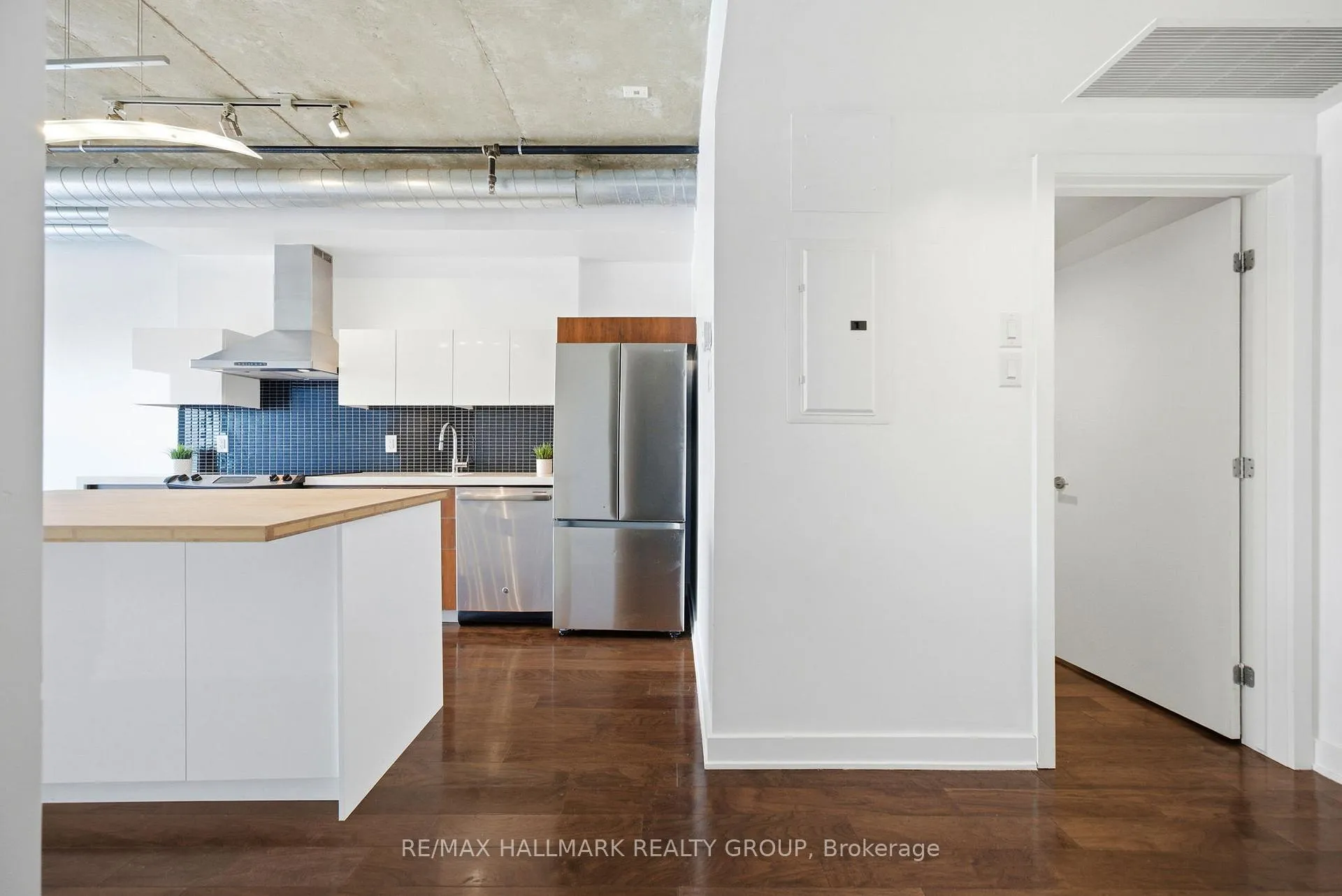 Photo 6 of Unit 645, 340 McLeod Street, Ottawa, Ottawa Centre — HOMEH