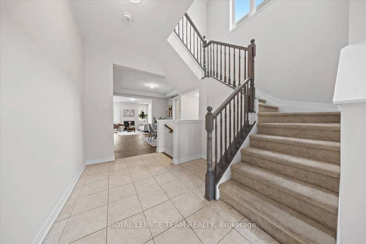 Photo 5 of 331 Crossway Terrace, Ottawa, Stittsville (North) — HOMEH