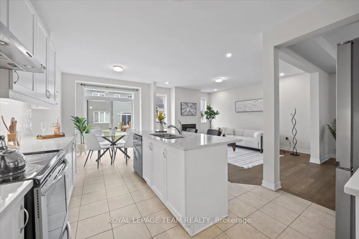 Photo 9 of 331 Crossway Terrace, Ottawa, Stittsville (North) — HOMEH