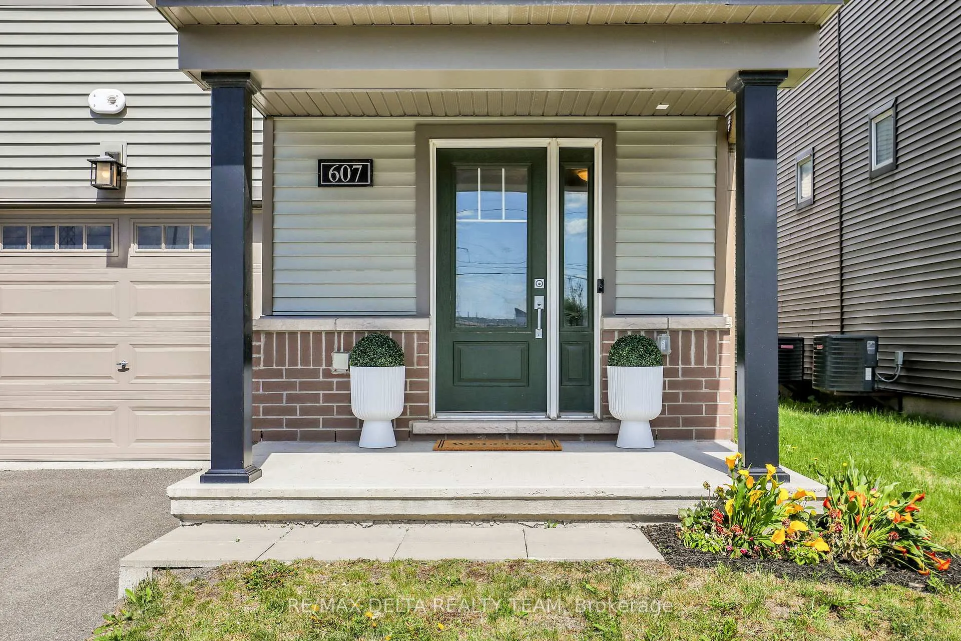 Photo 4 of 607 Prominence Way, Ottawa, Avalon East — HOMEH