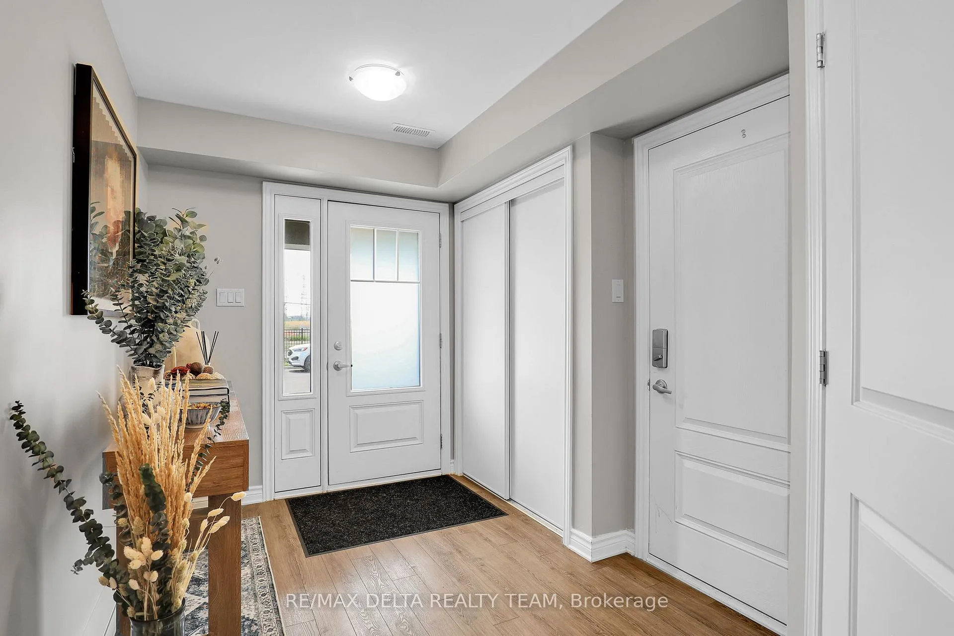 Photo 6 of 607 Prominence Way, Ottawa, Avalon East — HOMEH