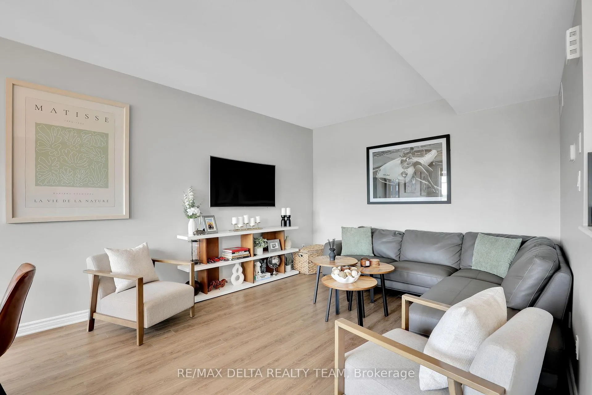 Photo 8 of 607 Prominence Way, Ottawa, Avalon East — HOMEH