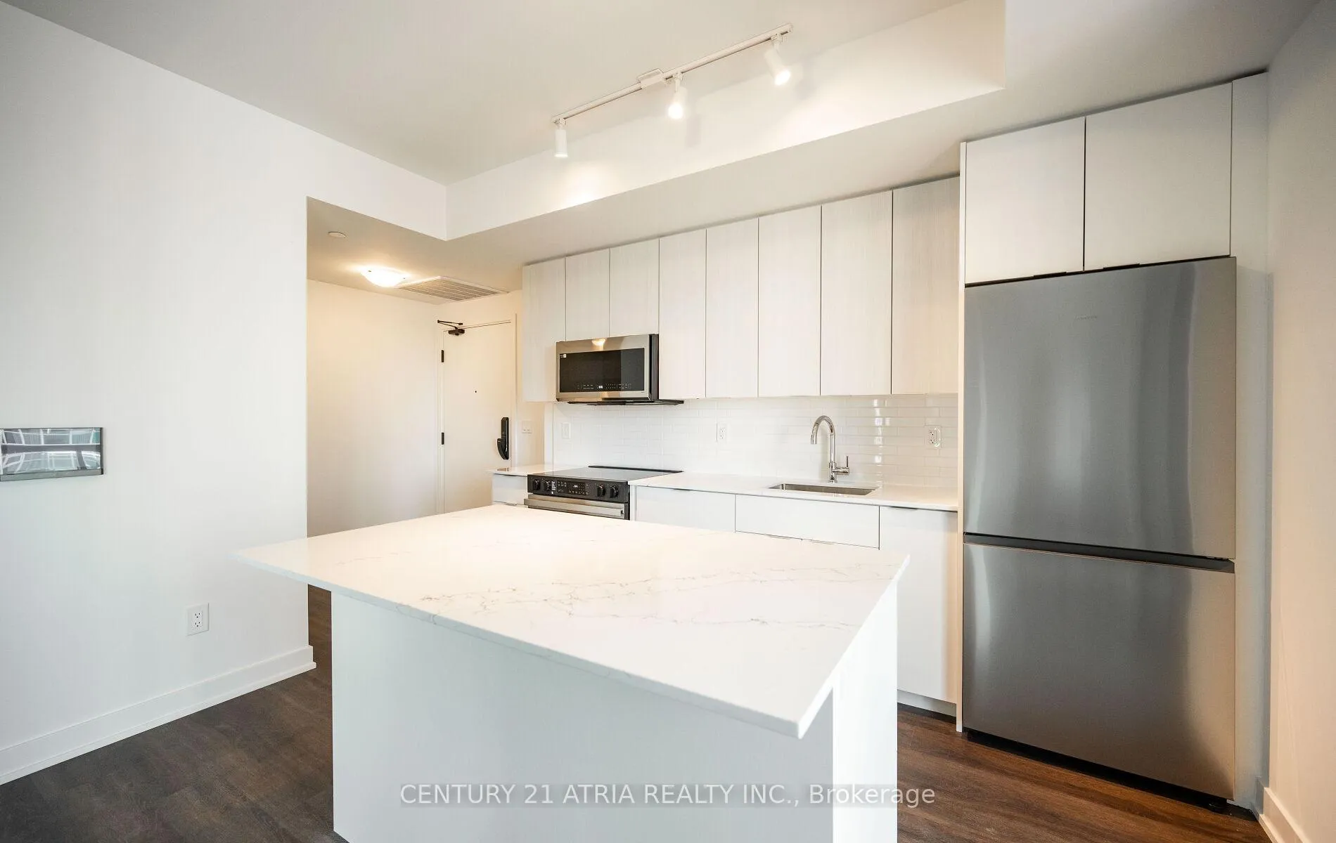 Photo 13 of Unit 1109, 2075 Lakeshore Road, Burlington, Brant — HOMEH