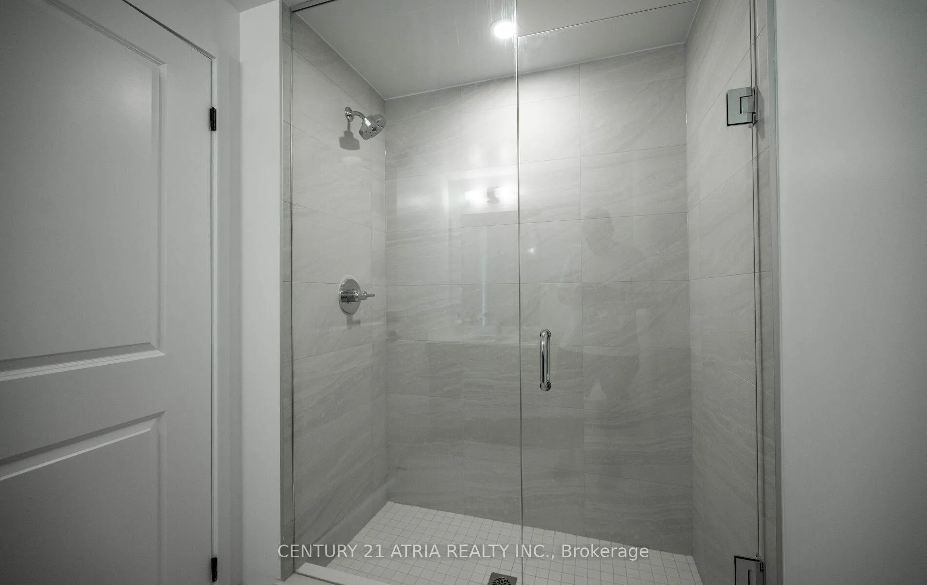 Photo 21 of Unit 1109, 2075 Lakeshore Road, Burlington, Brant — HOMEH