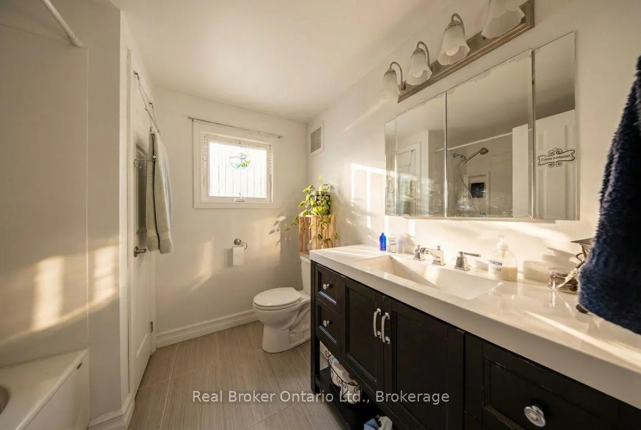 Photo 14 of 105 Meadows Drive, West Grey — HOMEH