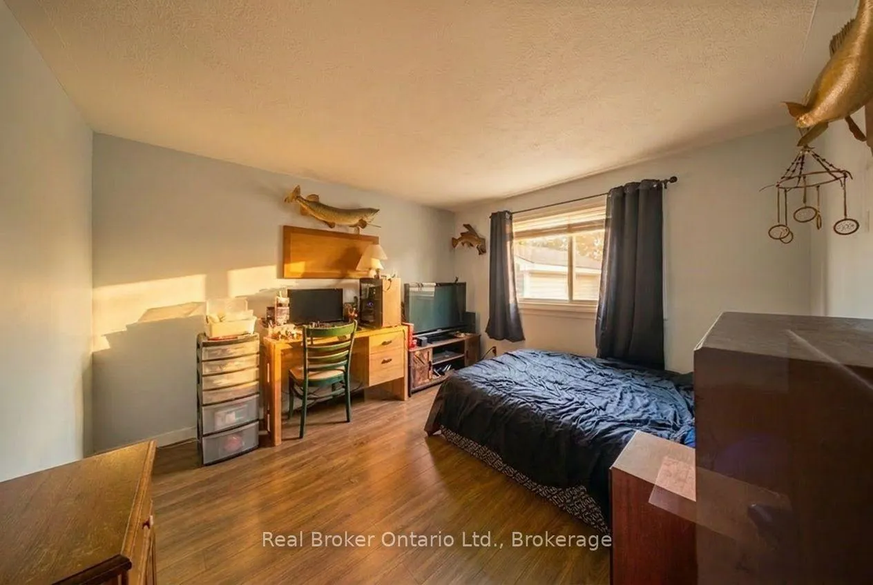 Photo 16 of 105 Meadows Drive, West Grey — HOMEH