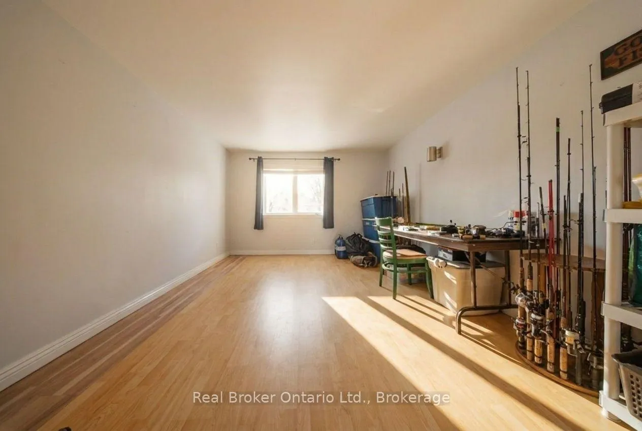 Photo 19 of 105 Meadows Drive, West Grey — HOMEH
