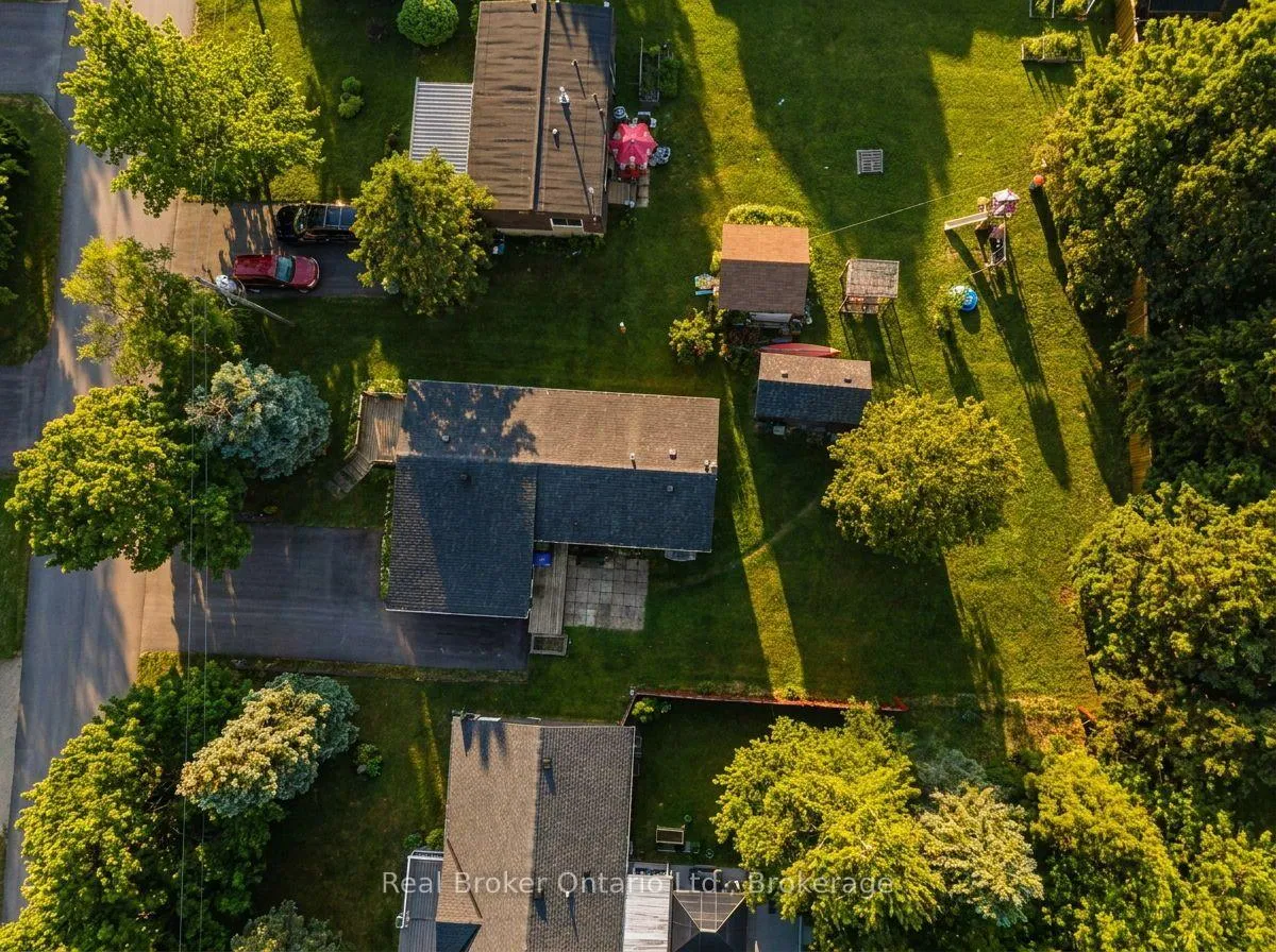 Photo 29 of 105 Meadows Drive, West Grey — HOMEH