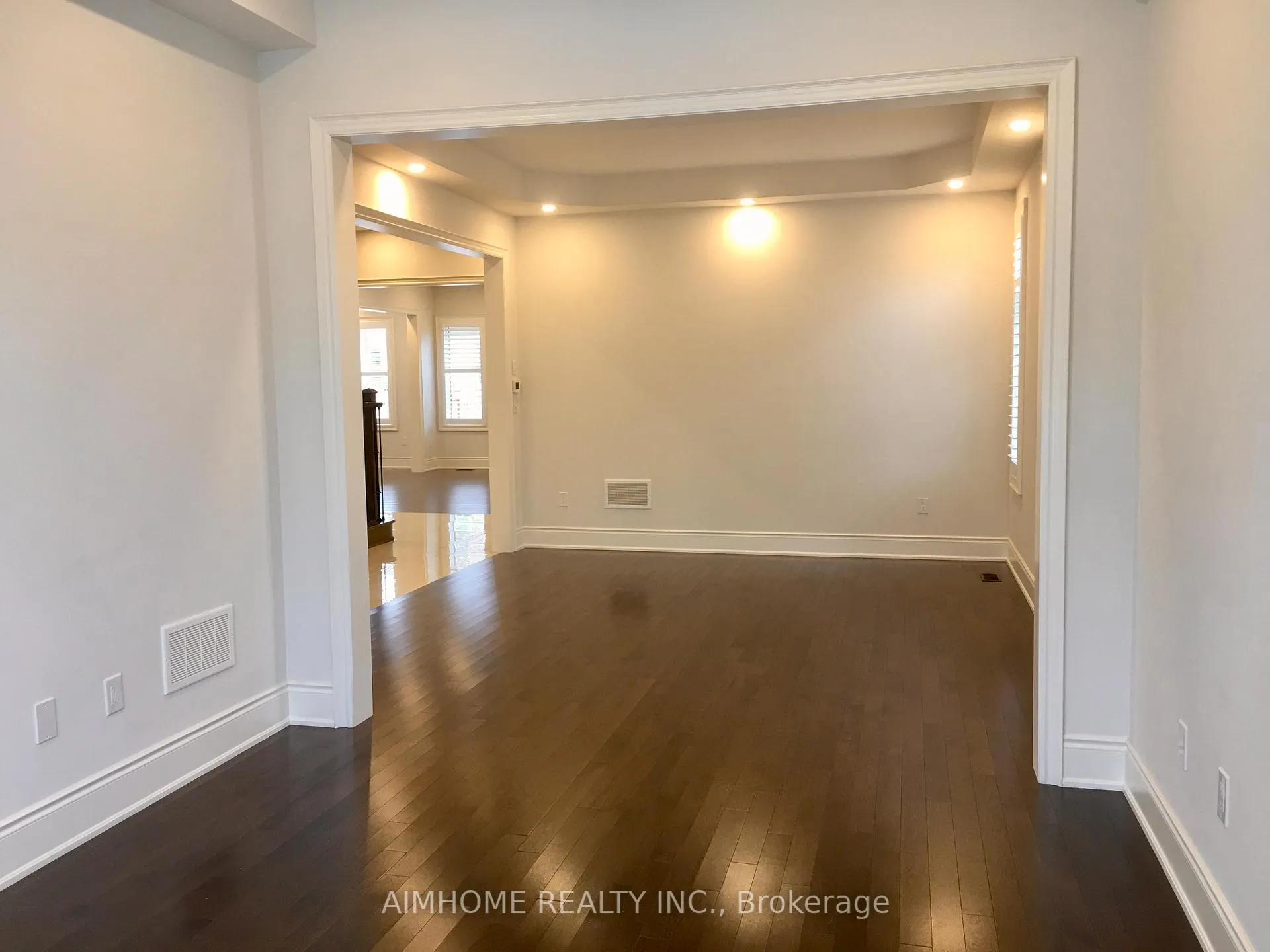 Photo 8 of 3133 William Rose Way, Oakville, Joshua Meadows — HOMEH