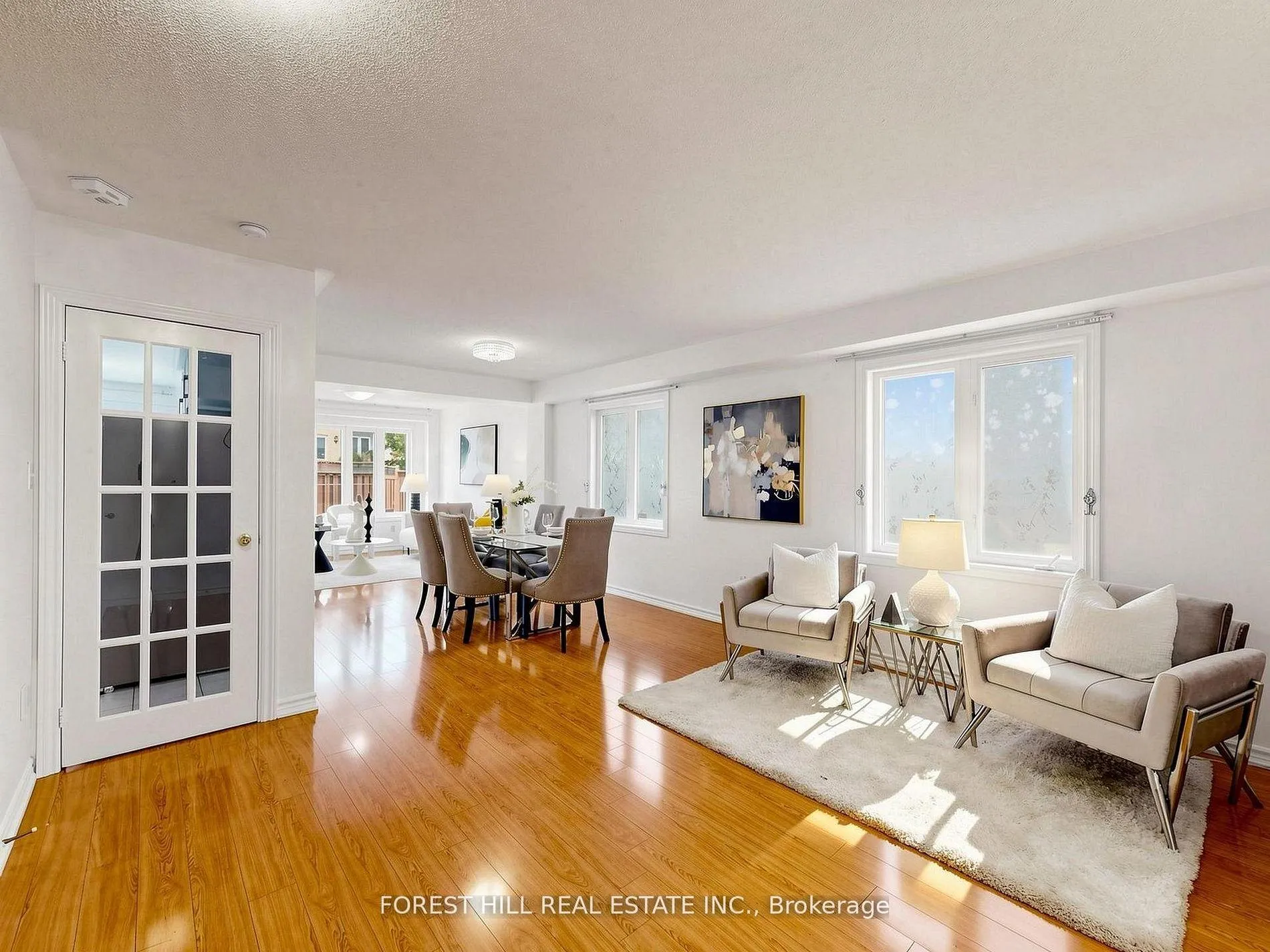 Photo 5 of 72 Weatherill Road, Markham, Berczy — HOMEH