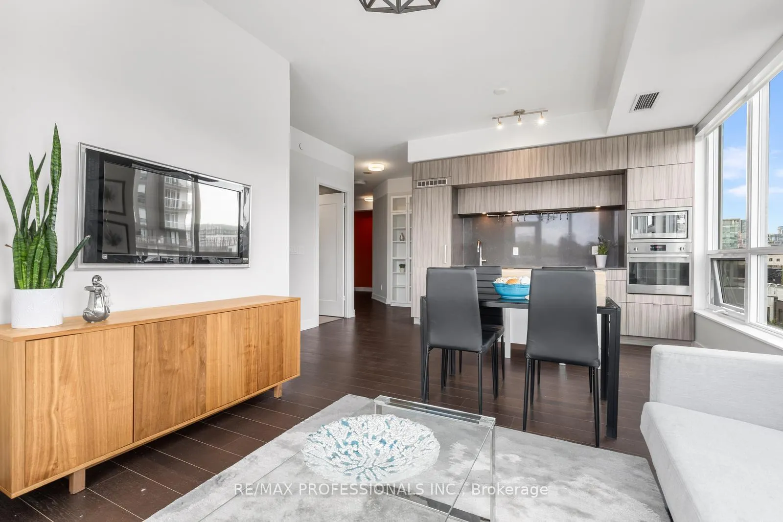 Photo 7 of Unit 505, 38 Cameron Street, Toronto, Kensington-Chinatown — HOMEH
