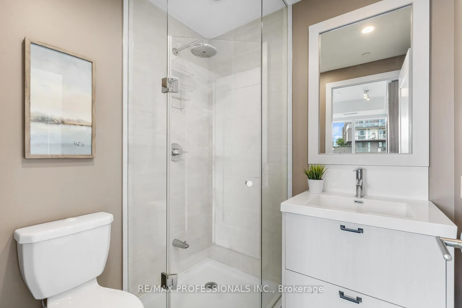 Photo 12 of Unit 505, 38 Cameron Street, Toronto, Kensington-Chinatown — HOMEH