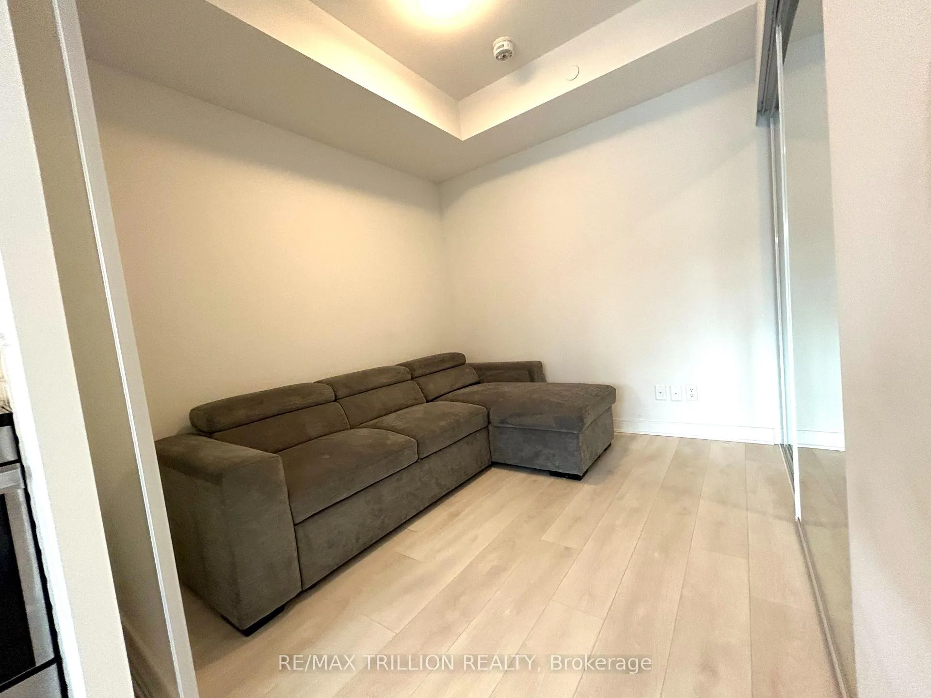 Photo 11 of Unit S516, 180 Mill Street, Toronto, Waterfront Communities — HOMEH